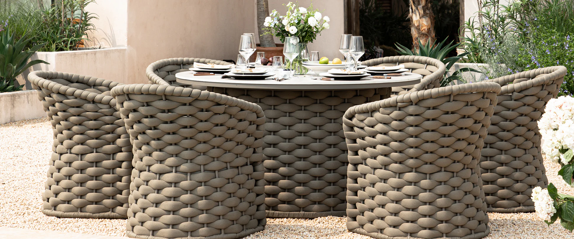Unique Furniture, Fast Delivery