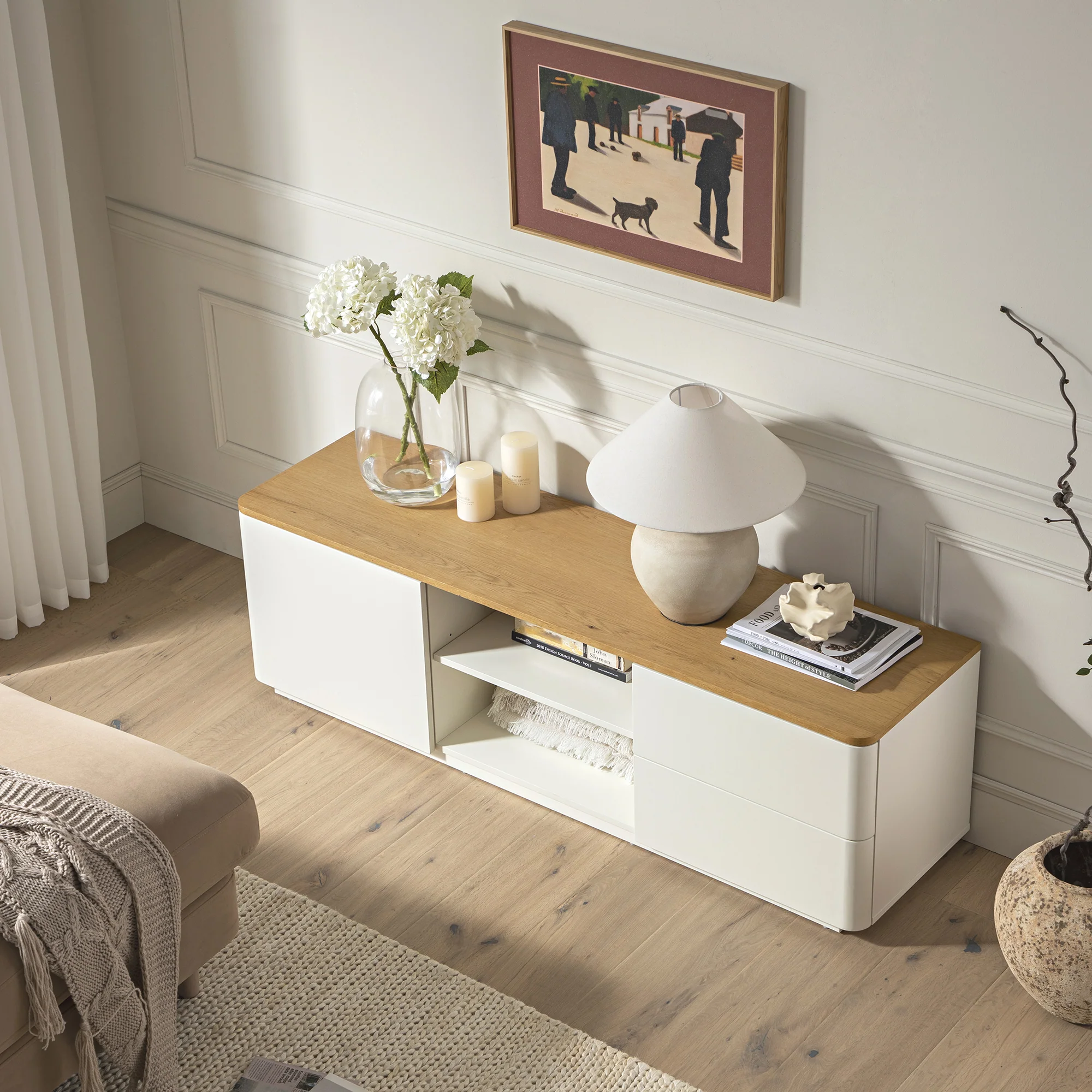 Agnes Curved Edge 150cm Wide TV Unit, White - Image 4