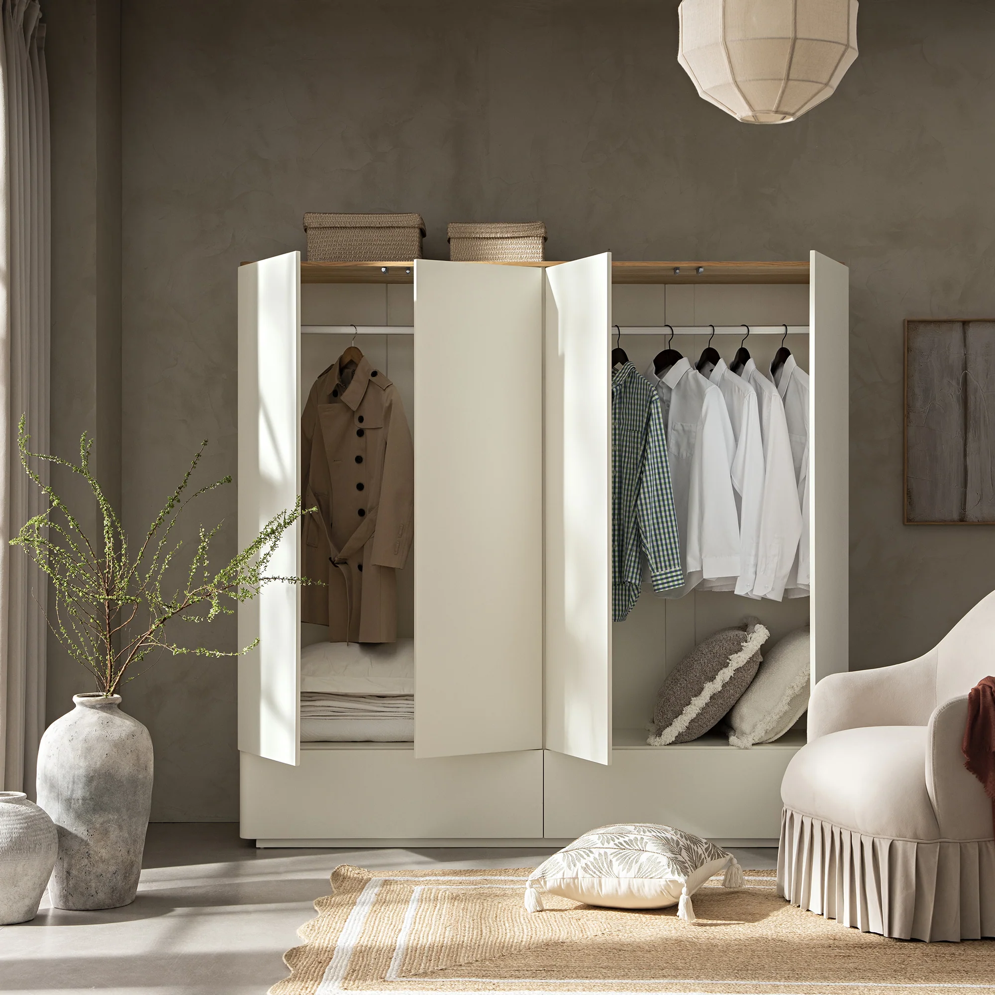 Agnes Curved Edge 4-Door Wardrobe, Off White with Oak Top - Image 3