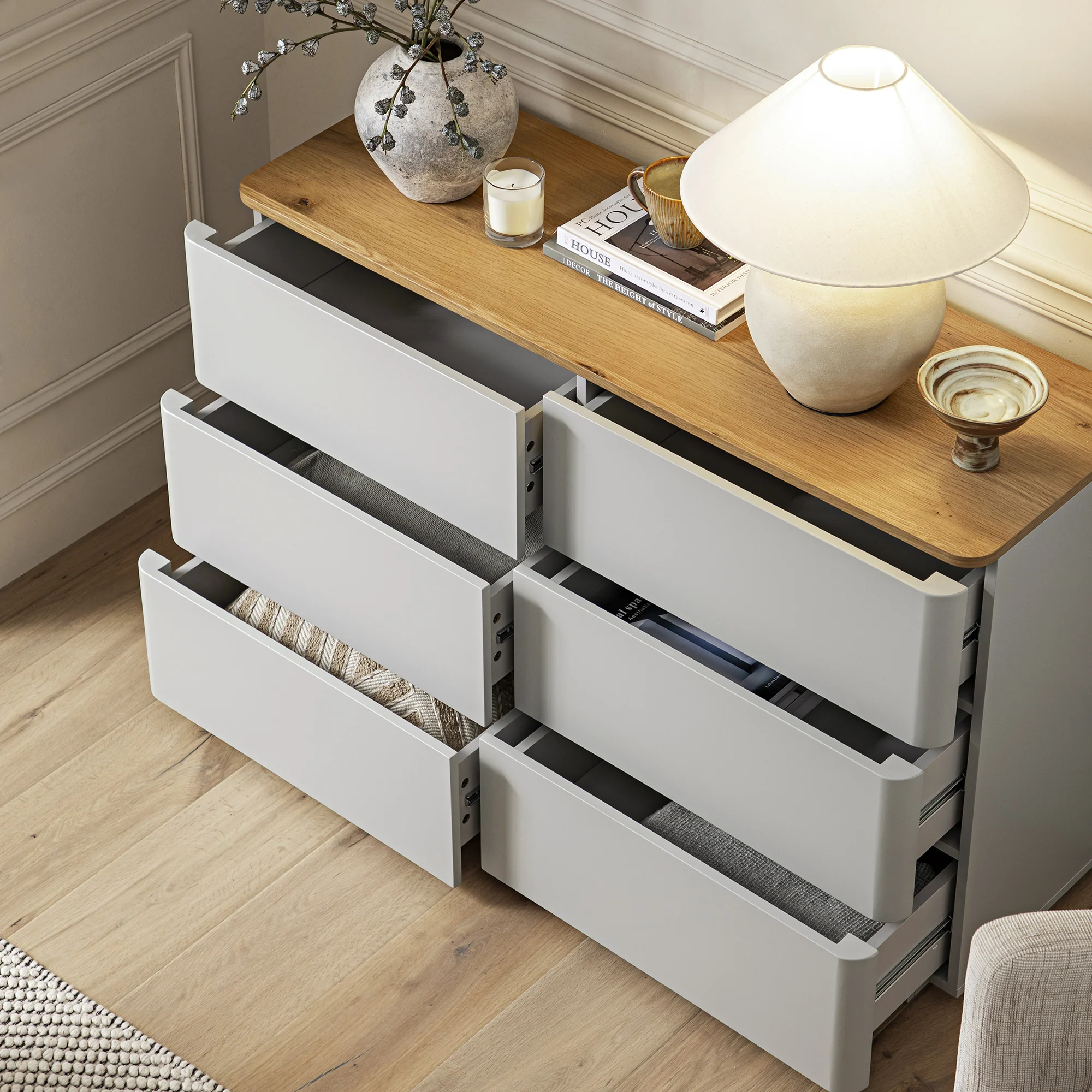 Agnes Curved Edge Chest of 6 Drawers, Dove Grey with Oak Top - Image 4