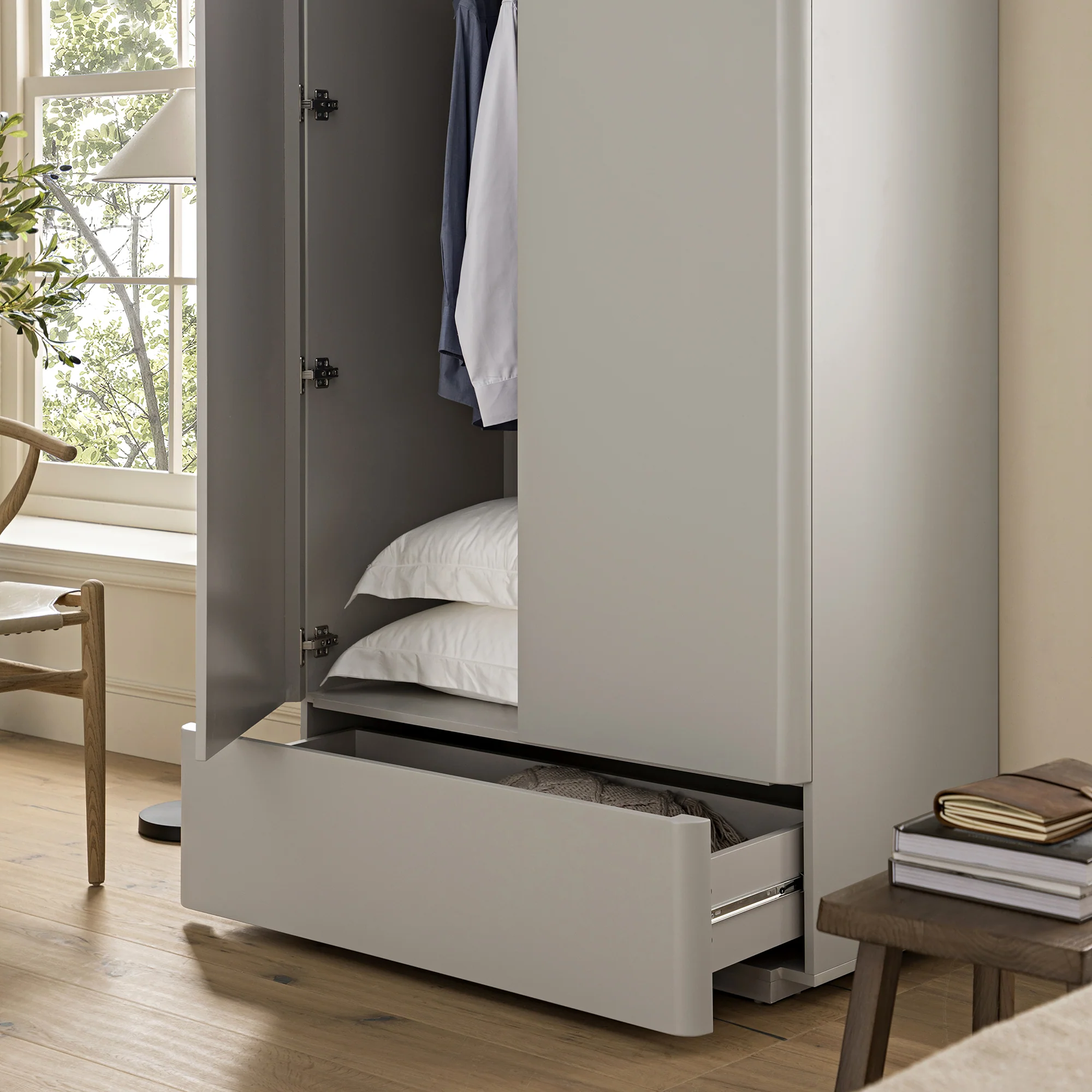 Agnes Curved Edge Double Wardrobe, Dove Grey with Oak Top - Image 4