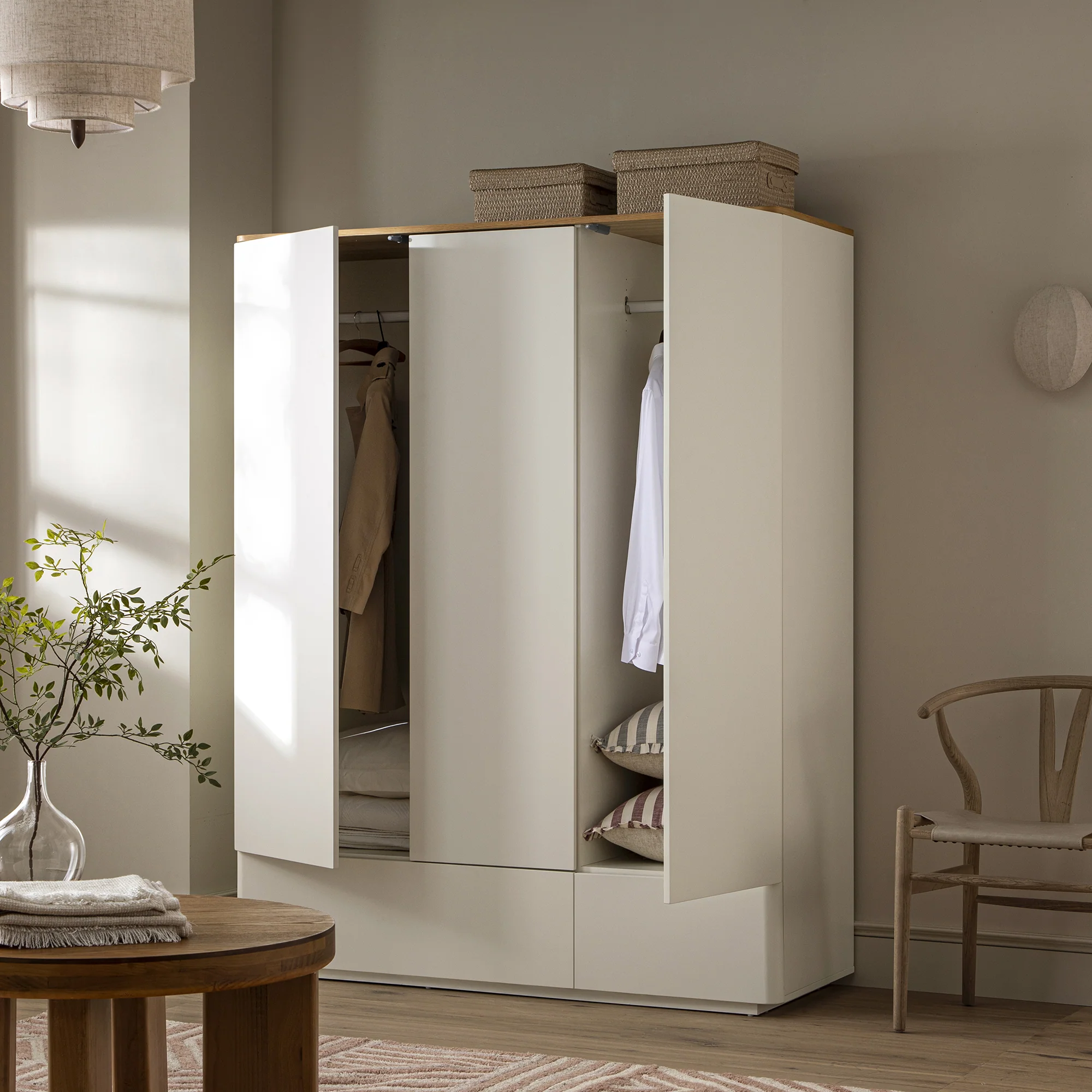 Agnes Curved Edge Triple Wardrobe, Off White with Oak Top - Image 3