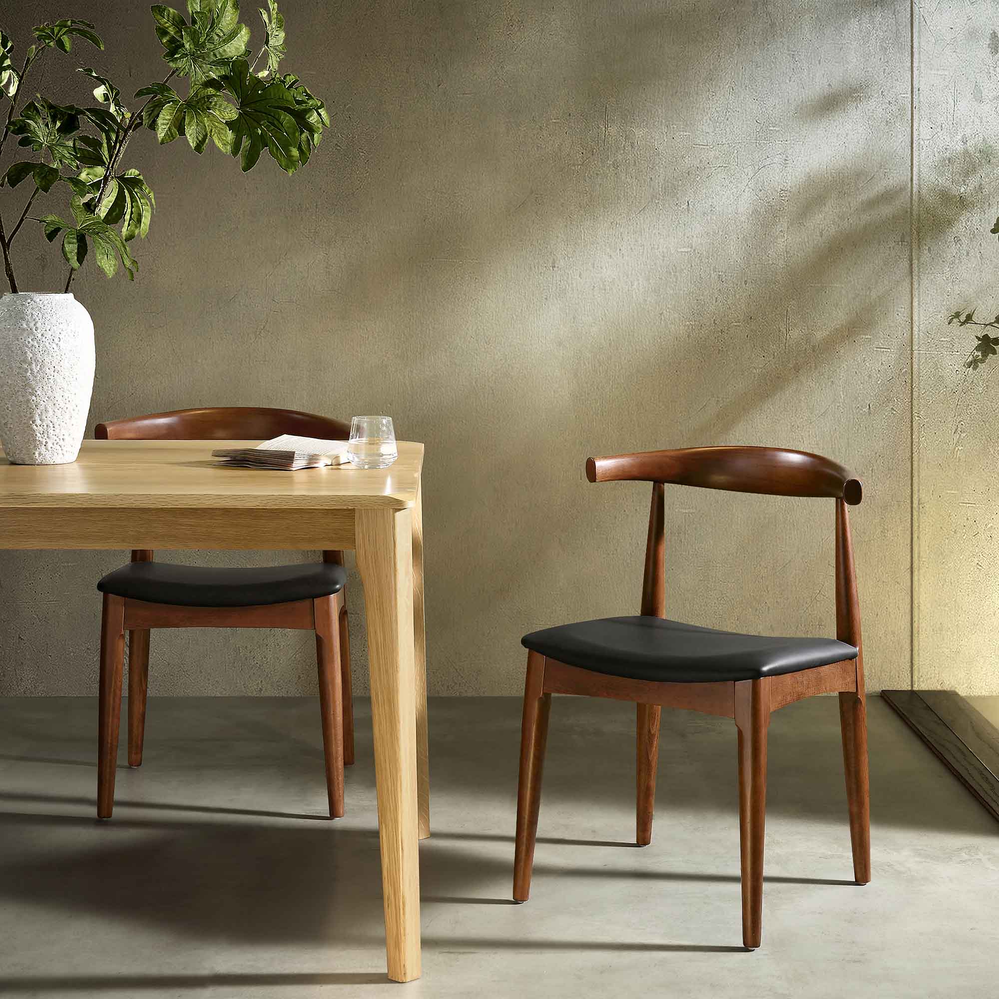 Arley Set of 2 Beech Wood Dining Chairs, Walnut and Black - Image 2