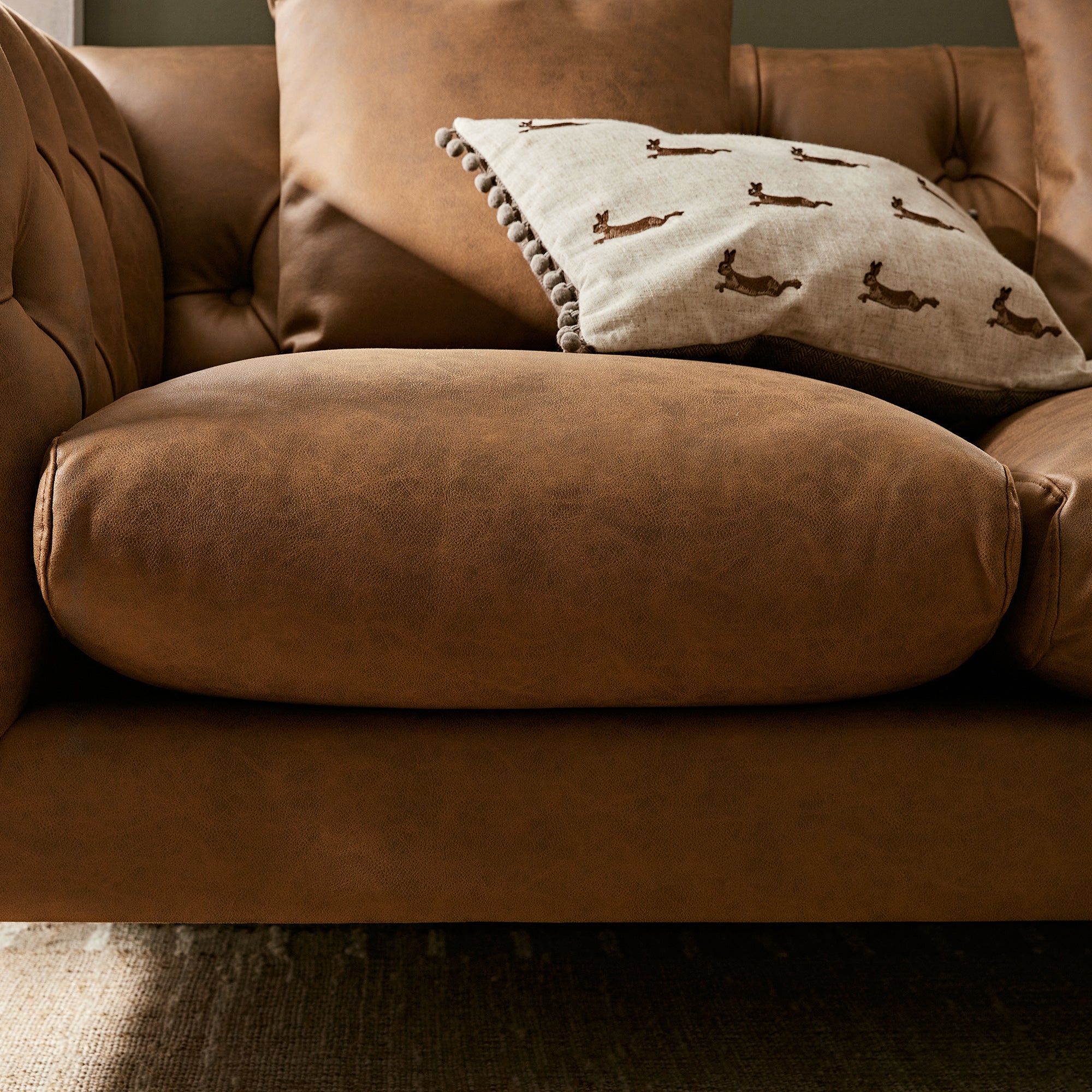Ashby Chesterfield 2-Seater Sofa, Tan Faux Leather - Image 3
