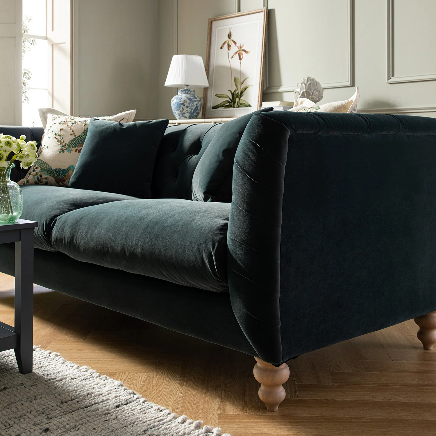 Ashby Chesterfield Large 3-Seater Sofa, Aegean Blue Velvet - Image 4
