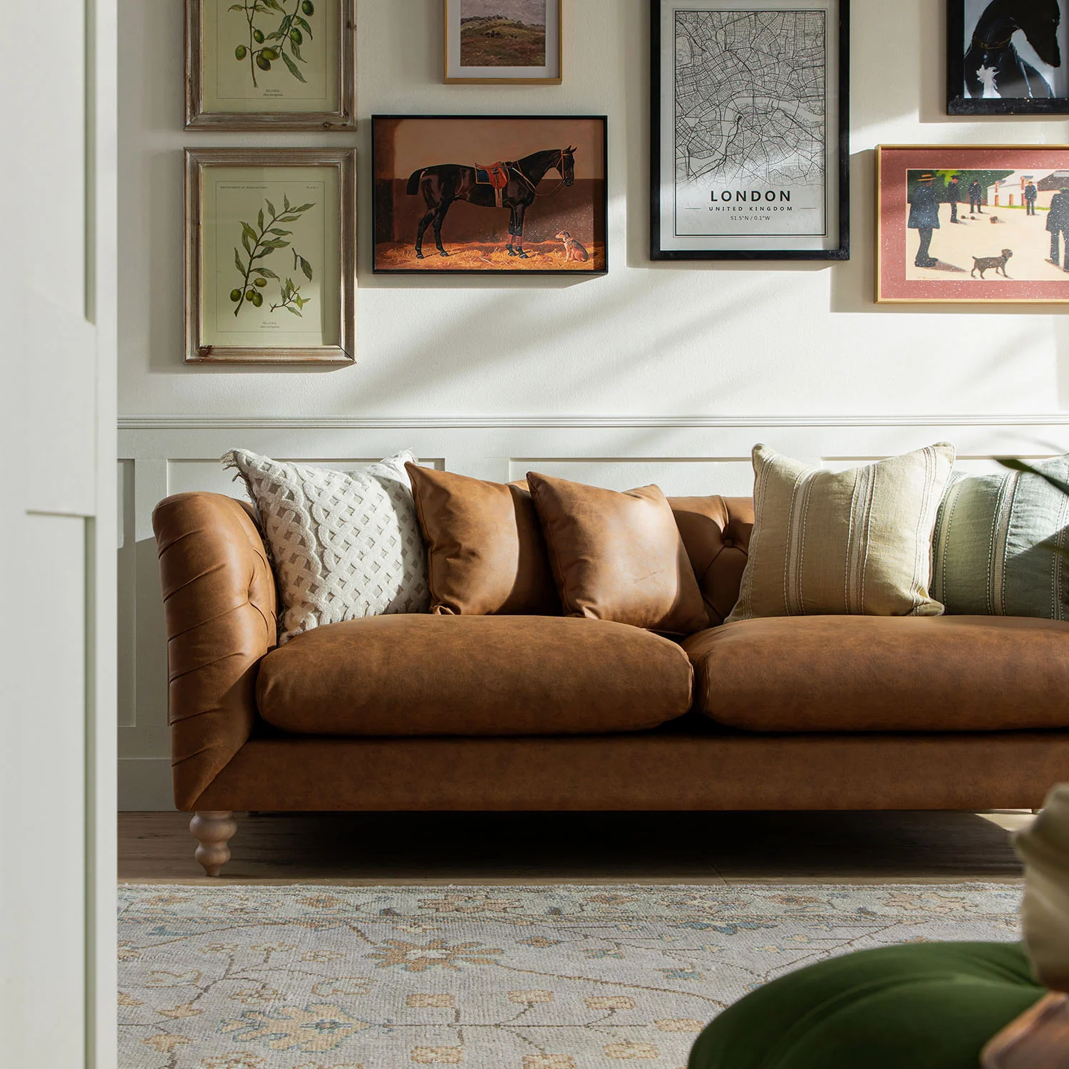 Ashby Chesterfield Large 3-Seater Sofa, Tan Faux Leather - Image 4