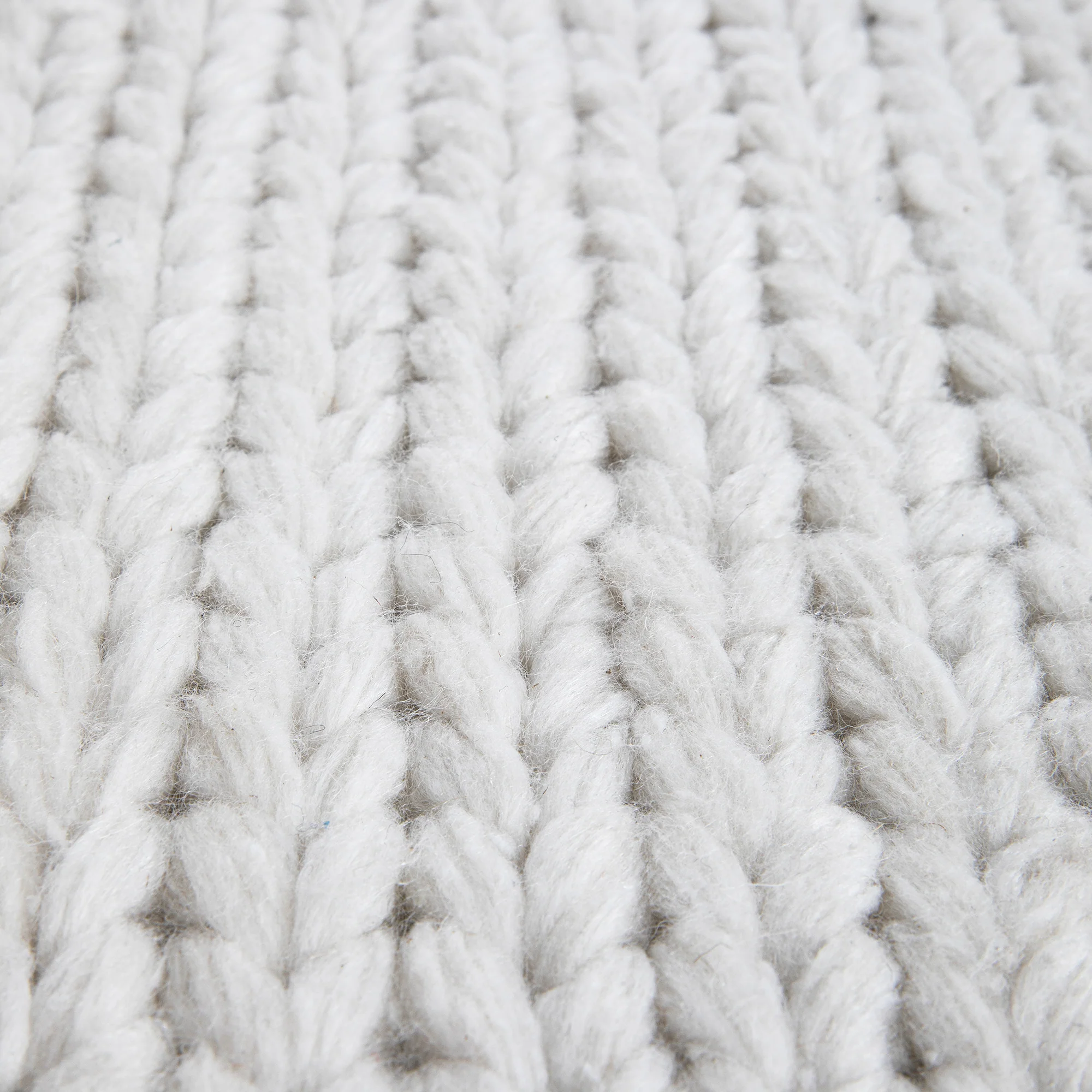 Aurora Cream Outdoor Hand Braided PET Rug - Image 6