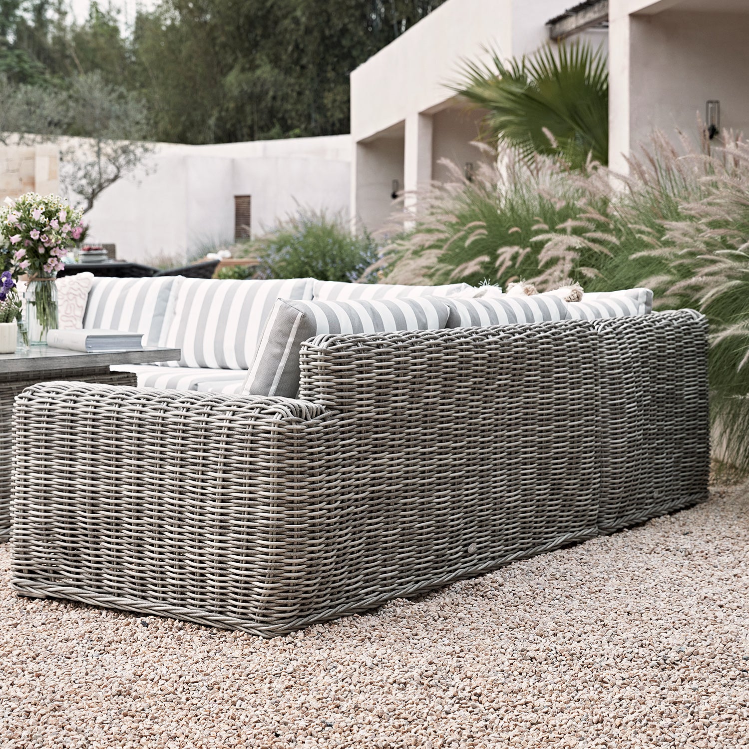 Bellagio Round Wicker Large Corner Casual Dining Set with Rising Firepit Table, Light Grey with Taupe Stripes - Image 7
