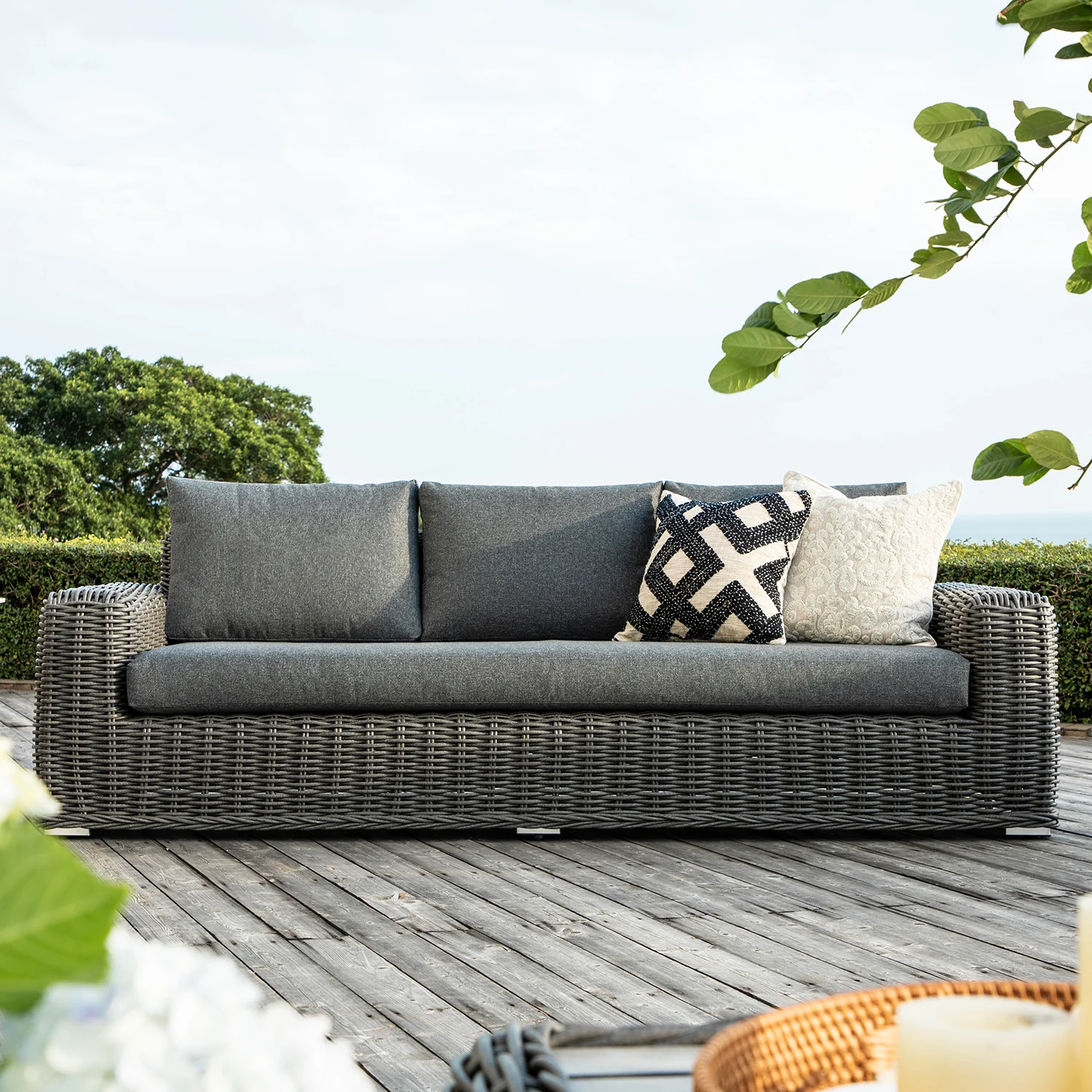 Bellagio Round Wicker Sofa Set with Coffee Table, Dark Grey - Image 2