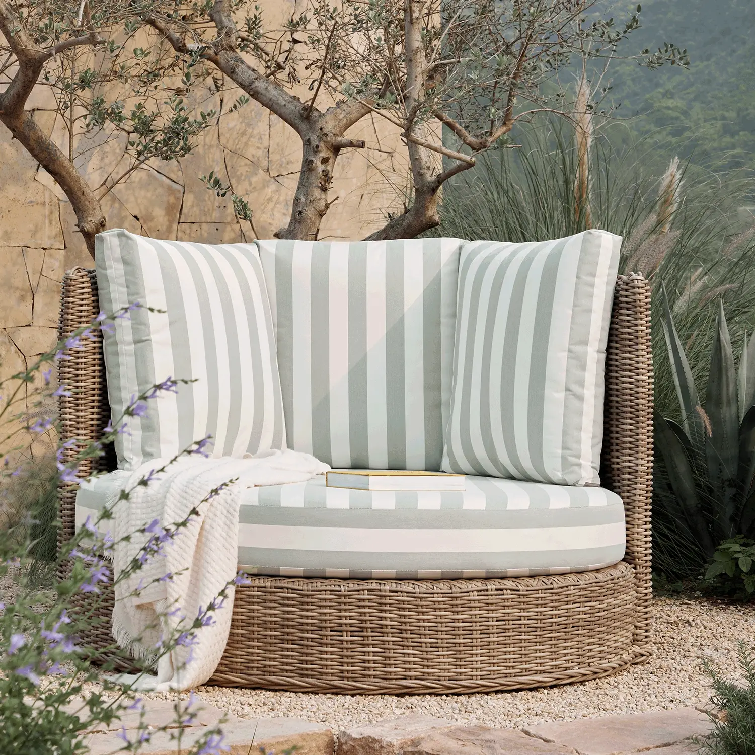 Bellagio Round Wicker Swivel Daybed, Natural with Sage Stripes - Image 2