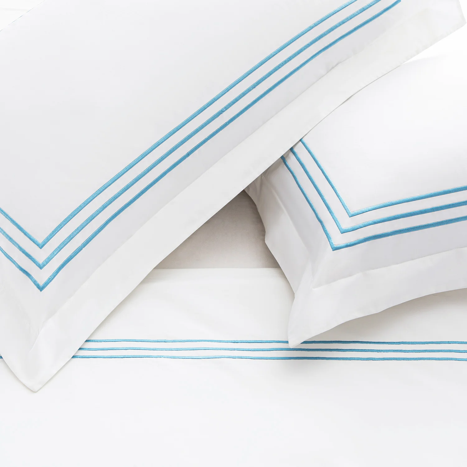Belvedere Royal Blue Cord Embroidered 300 Thread Count Cotton Percale Duvet Set - Image 8