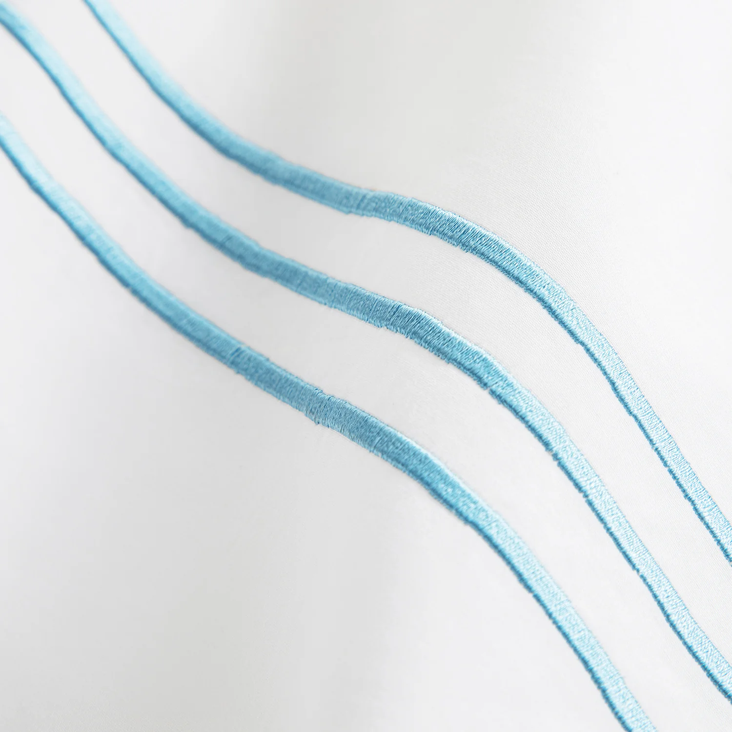 Belvedere Royal Blue Cord Embroidered 300 Thread Count Cotton Percale Duvet Set - Image 9