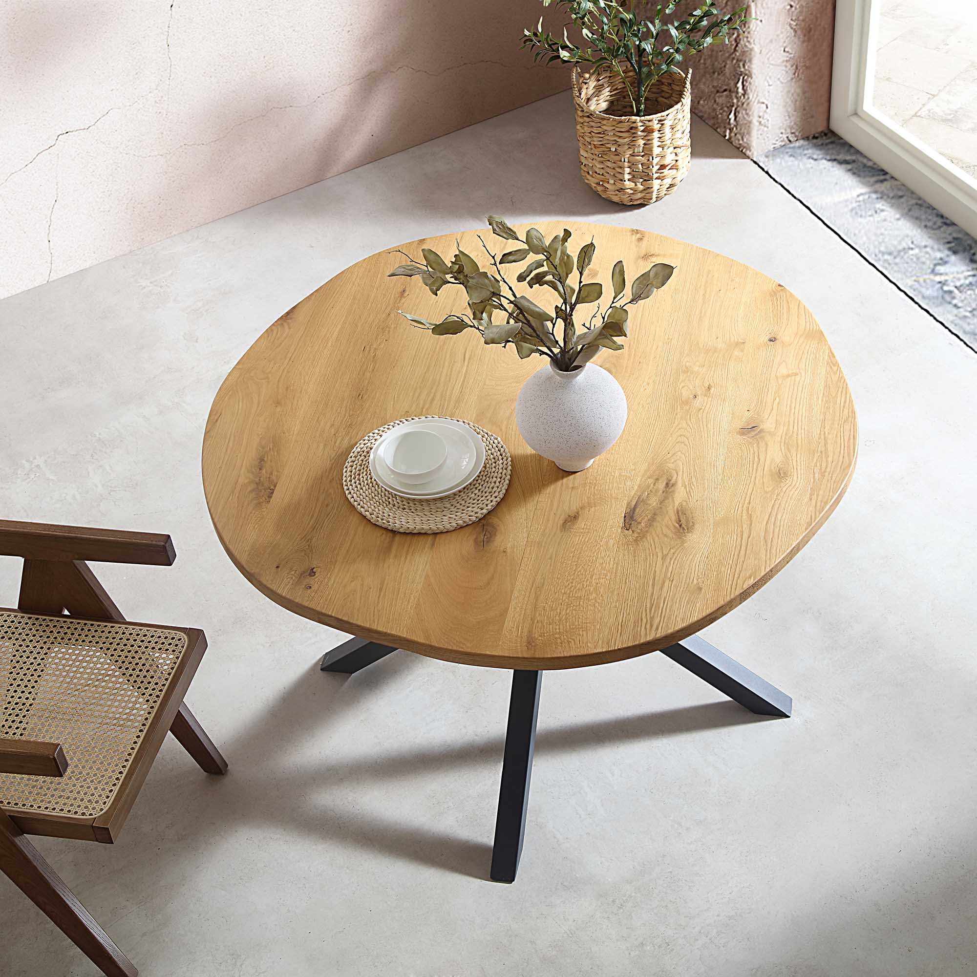 BERN Natural Curved Edge Solid Oak Dining Table - Image 2
