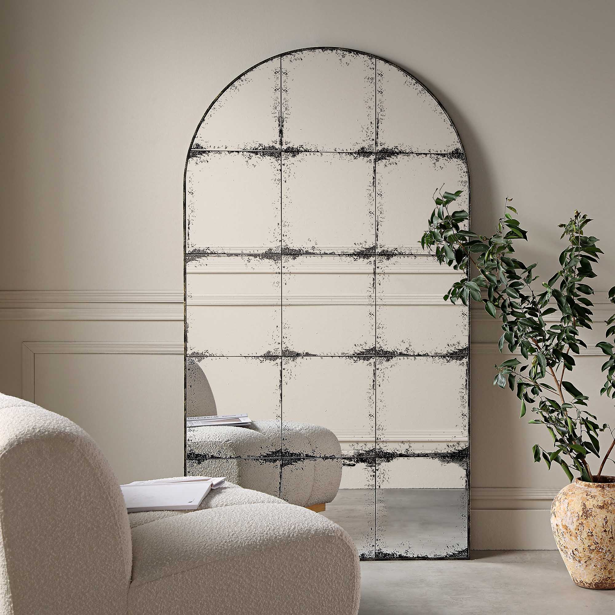 Bibury Antiqued Full Length Mirror Arched 180 x 100 cm - Image 2