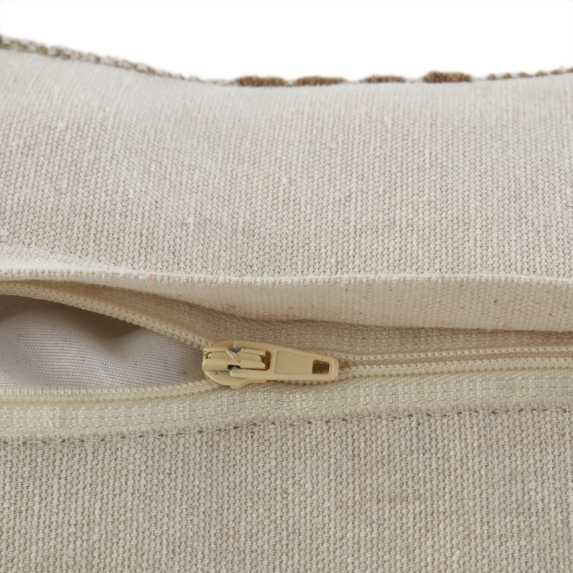 Boho Collection Alder Chainstitch Cushion - Image 4