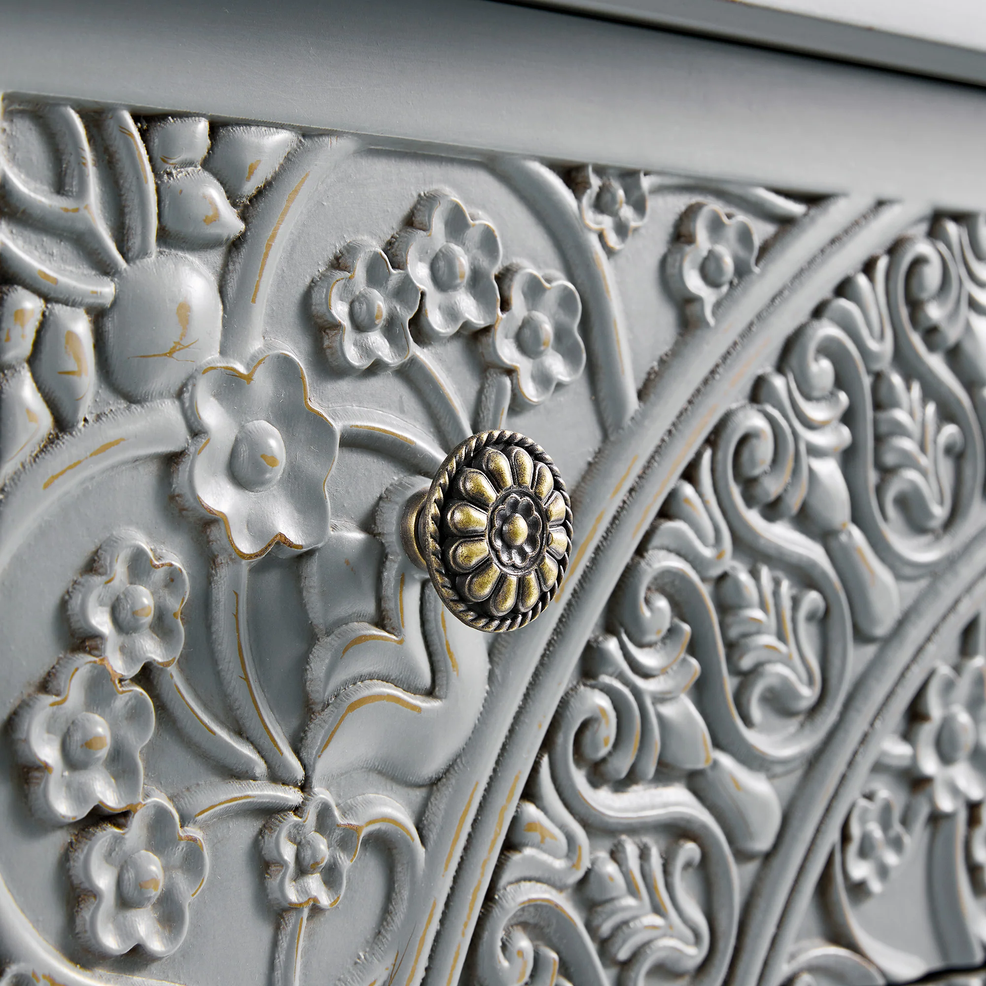 Chantilly Mid Grey Carved 3 Drawer Chest - Image 16