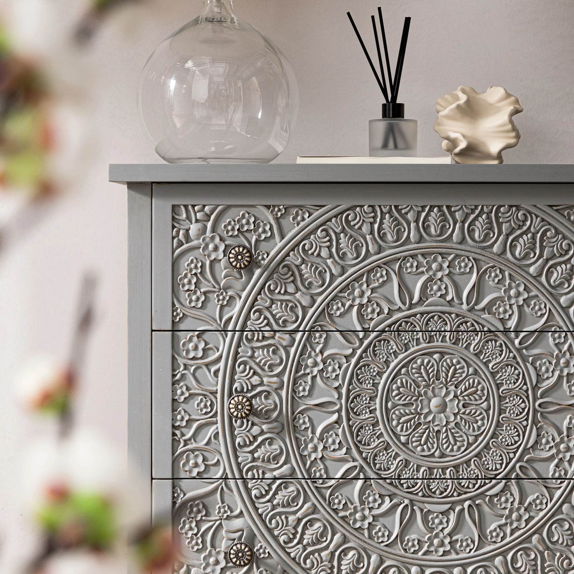 Chantilly Mid Grey Carved 3 Drawer Chest - Image 3