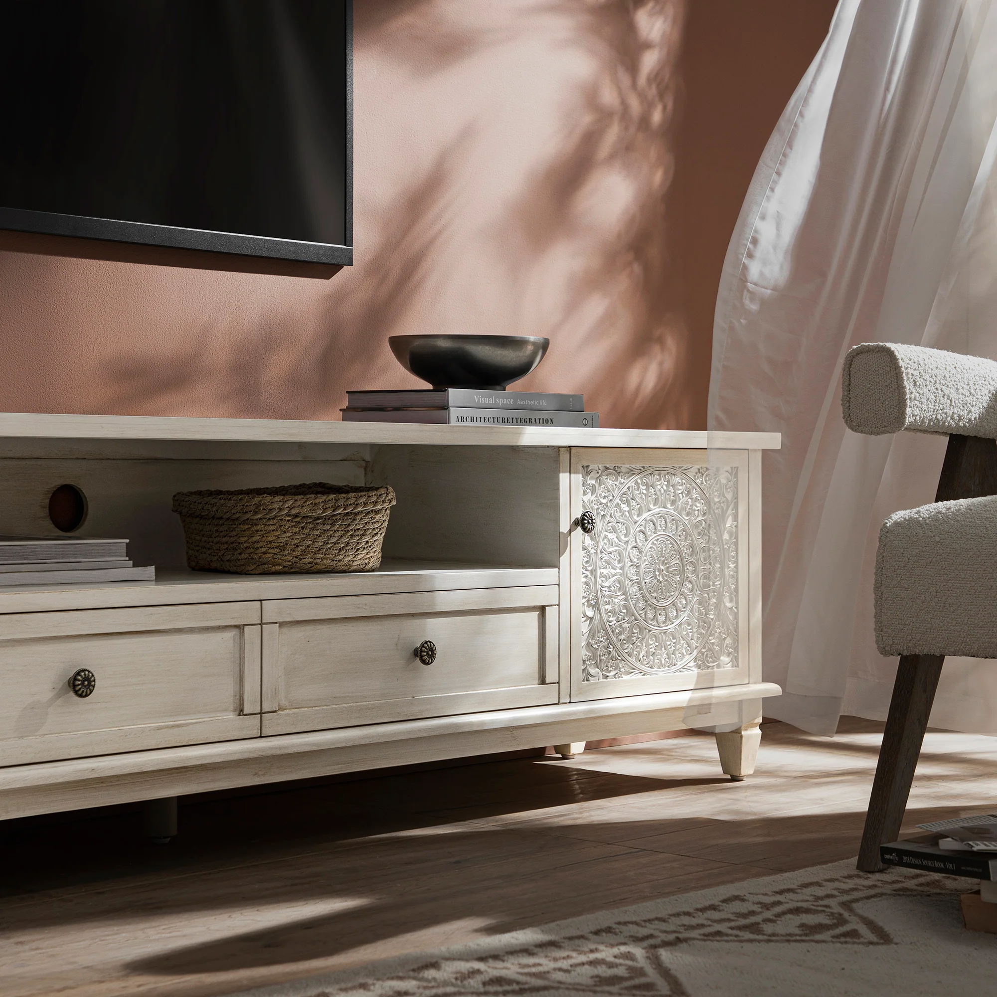 Chantilly Whitewashed 200cm Wide TV Unit - Image 6