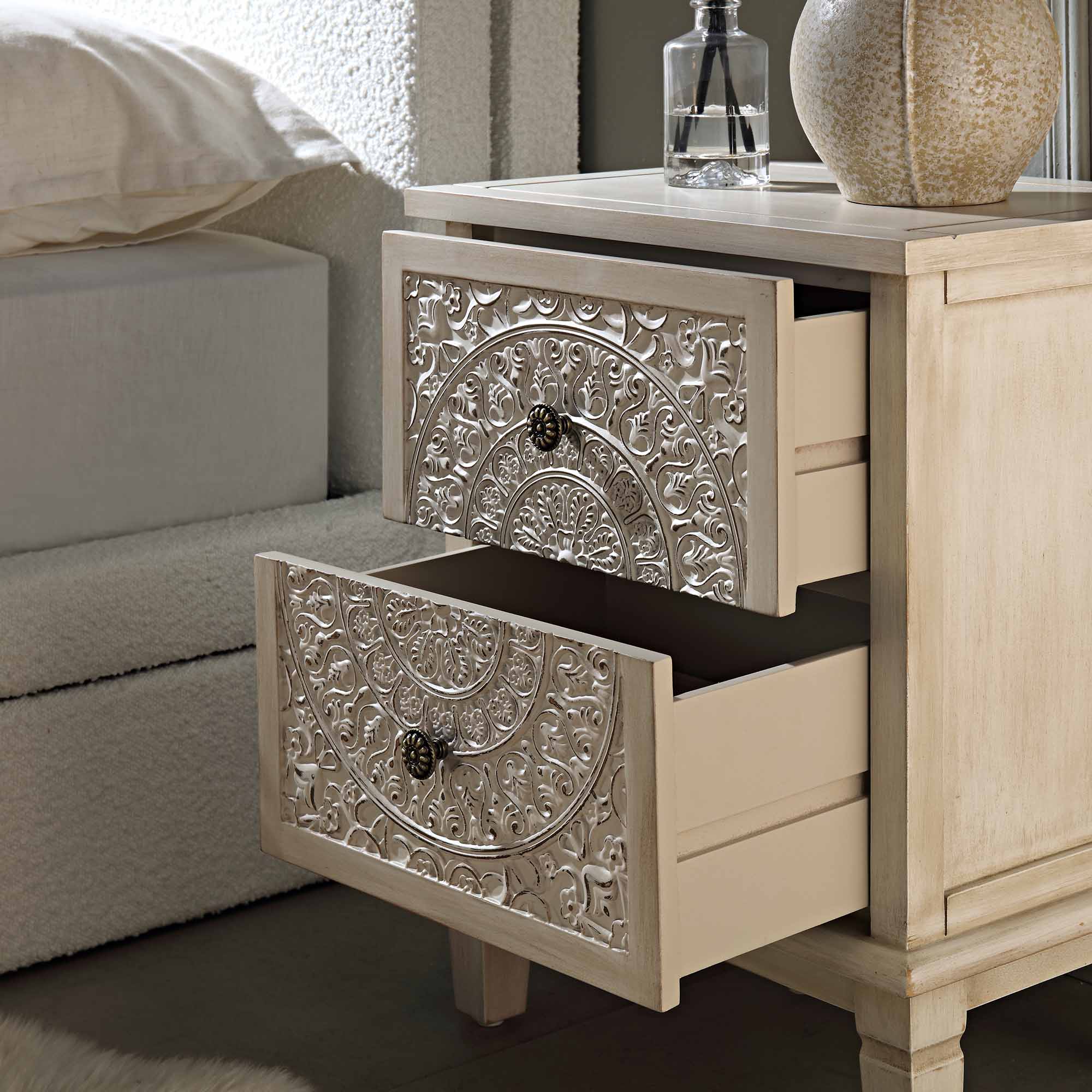 Chantilly Whitewashed Carved 2 Drawer Bedside Table - Image 3
