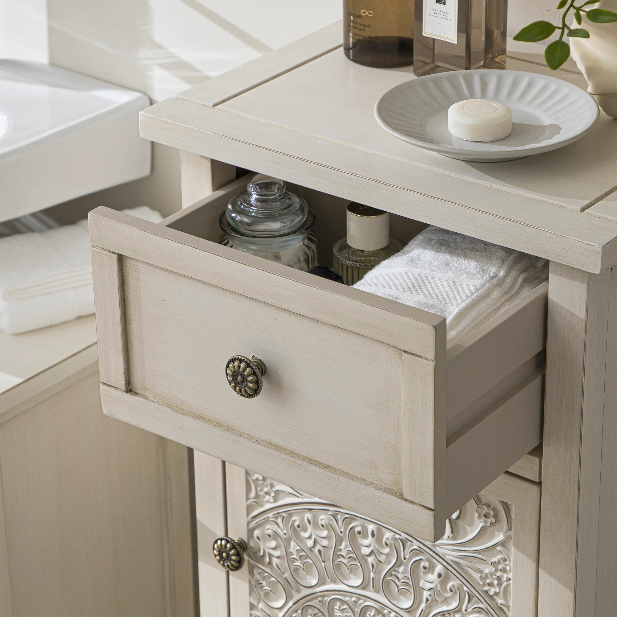 Chantilly Whitewashed Carved Bathroom Cupboard - Image 4