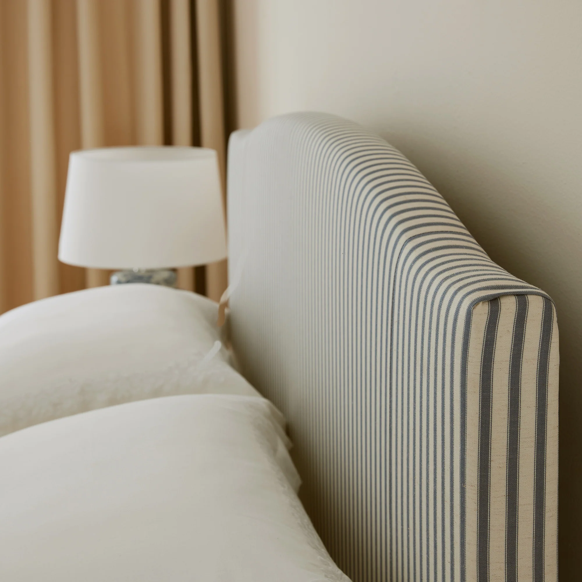 Chilworth Upholstered Ottoman Storage Bed, Blue Stripe Linen Blend - Image 7
