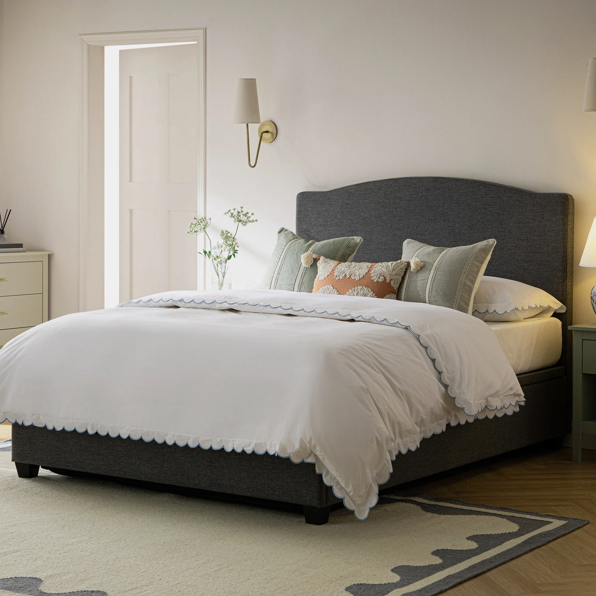 Chilworth Upholstered Ottoman Storage Bed, Dark Grey Weave Fabric - Image 2