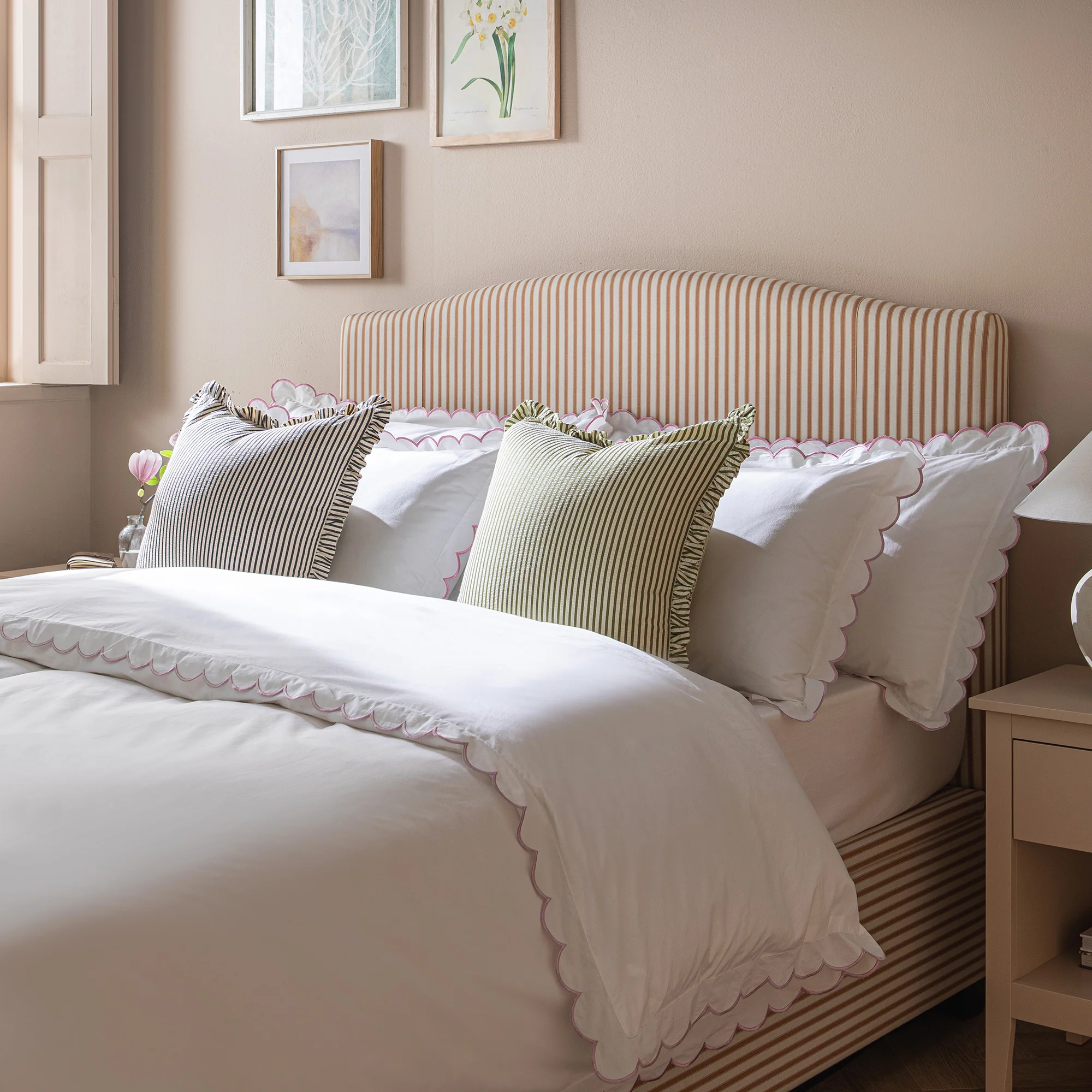 Chilworth Upholstered Ottoman Storage Bed, Ochre Stripe Linen Blend - Image 4