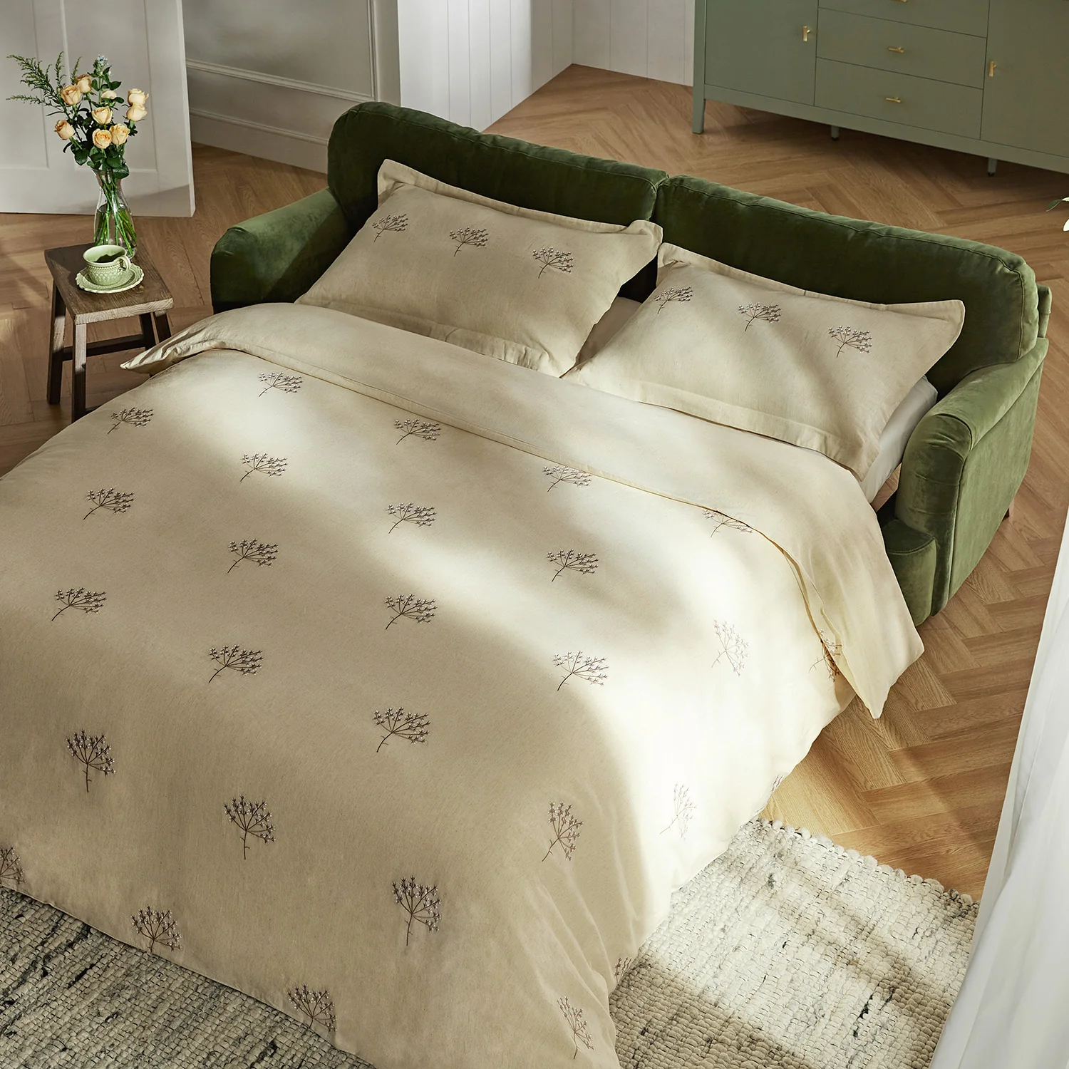 Daphnis Fern Green Velvet Sofa Bed, Large 3-Seater - Image 5