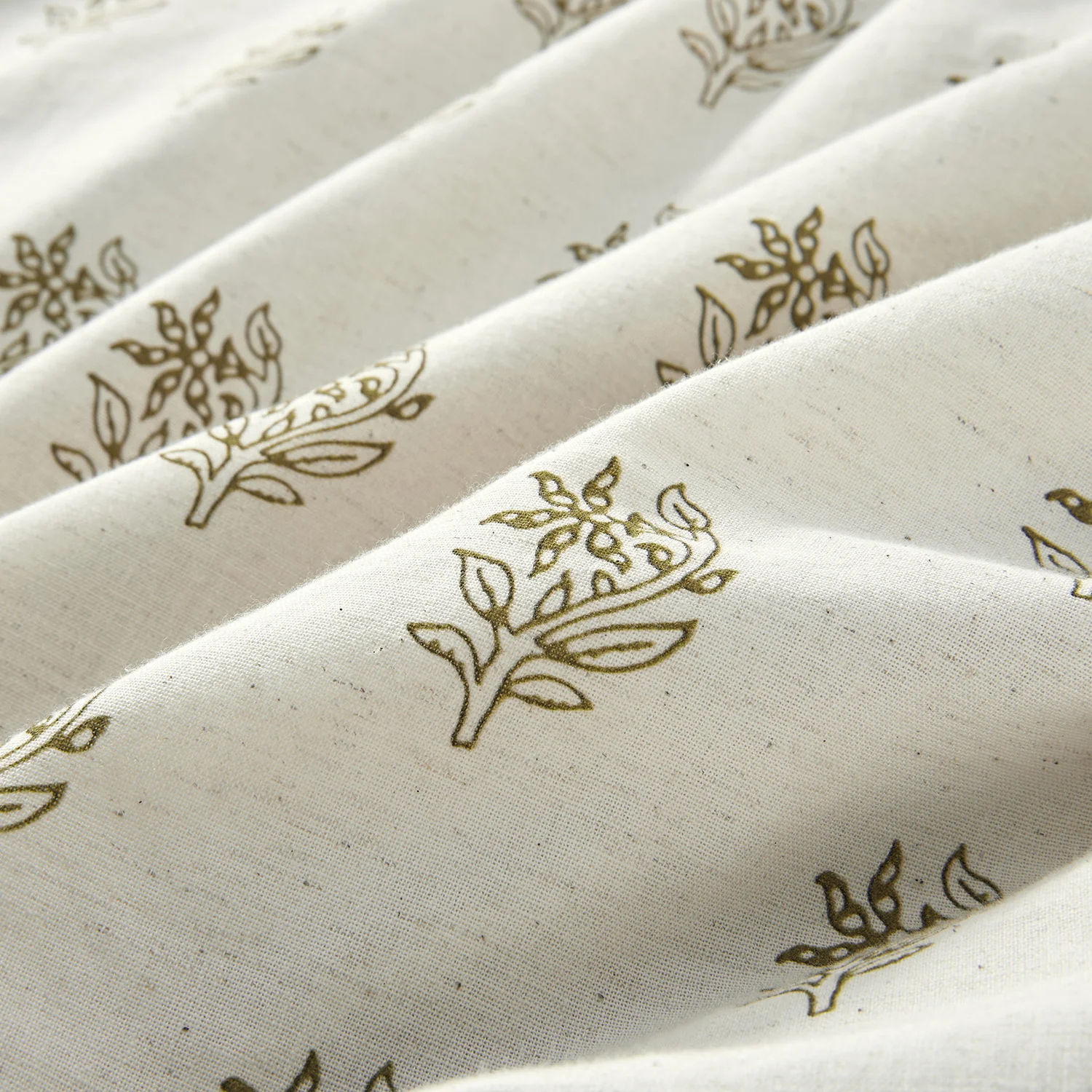 Darcy Floral Olive Green Ruffle Linen Blend Duvet Set - Image 4
