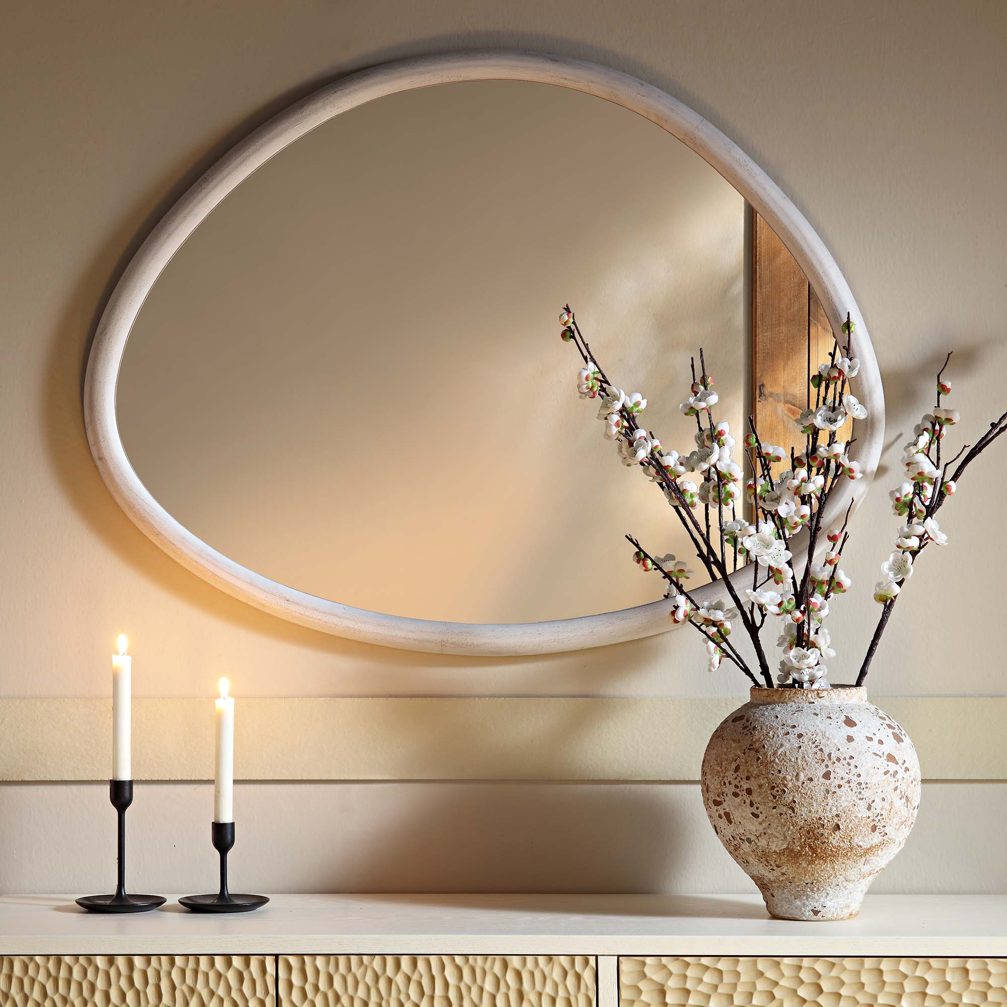 Edo Irregular Pebble Wall Wooden Mirror 100 x 76 cm, Washed White - Image 2
