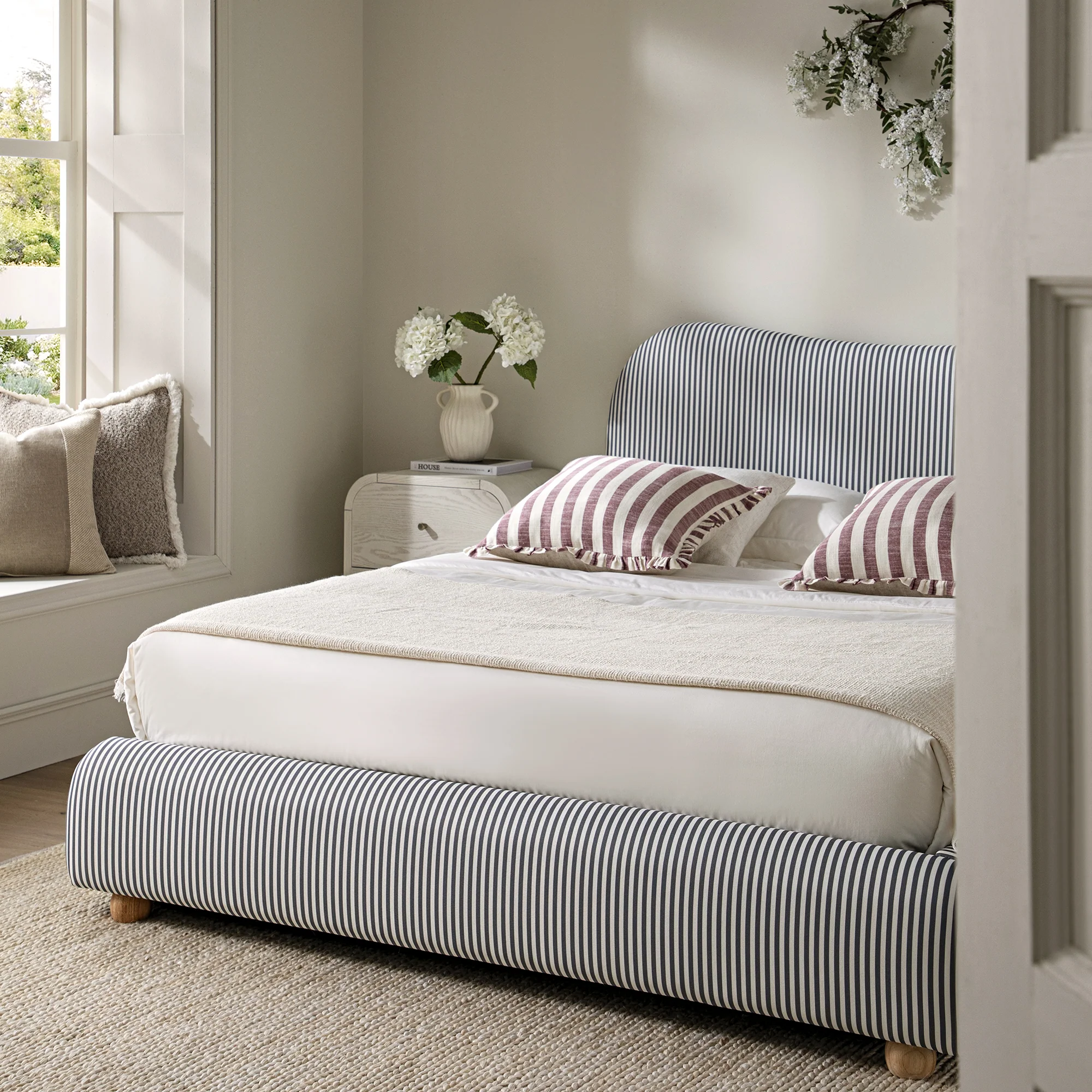 Egerie Curved Headboard Slate Blue Striped Fabric Ottoman Storage Bed - Image 4