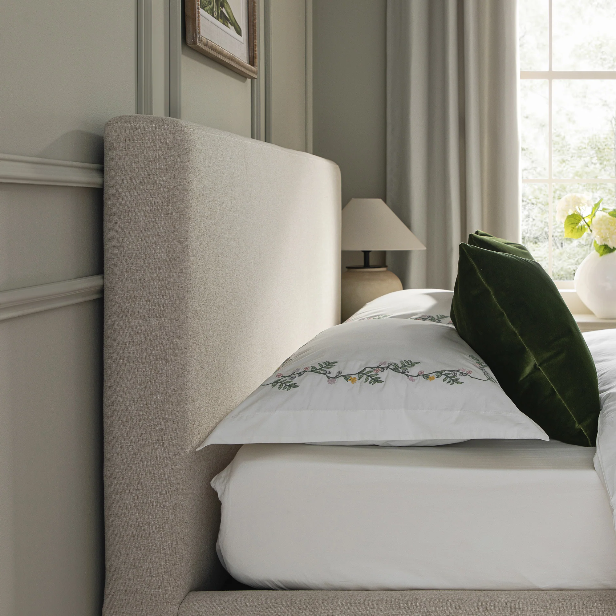 Egerton Box-Pleat Ottoman Storage Bed, Oatmeal Brushed Fabric - Image 5
