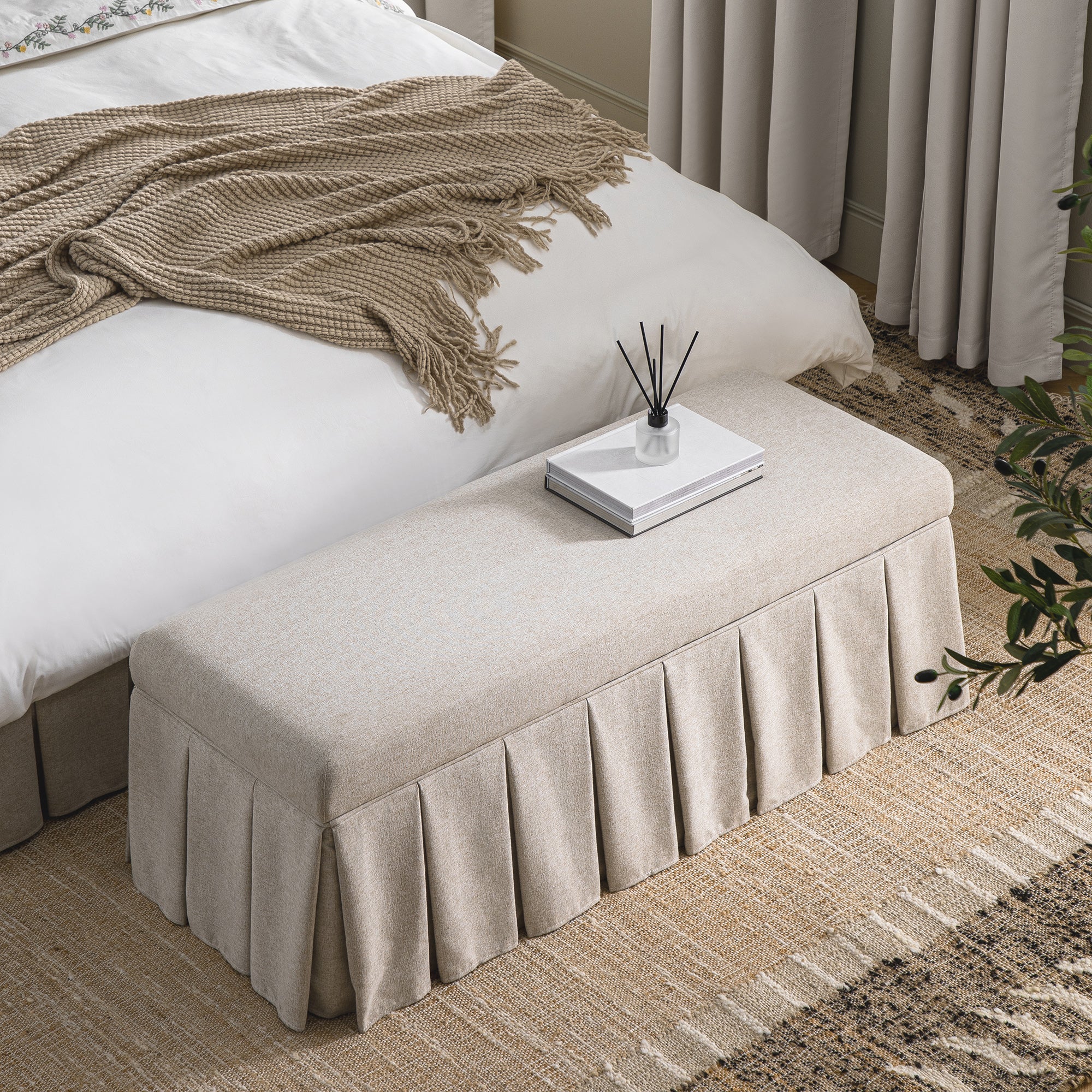 Egerton Box-Pleat Storage Bench, Oatmeal Brushed Fabric - Image 4