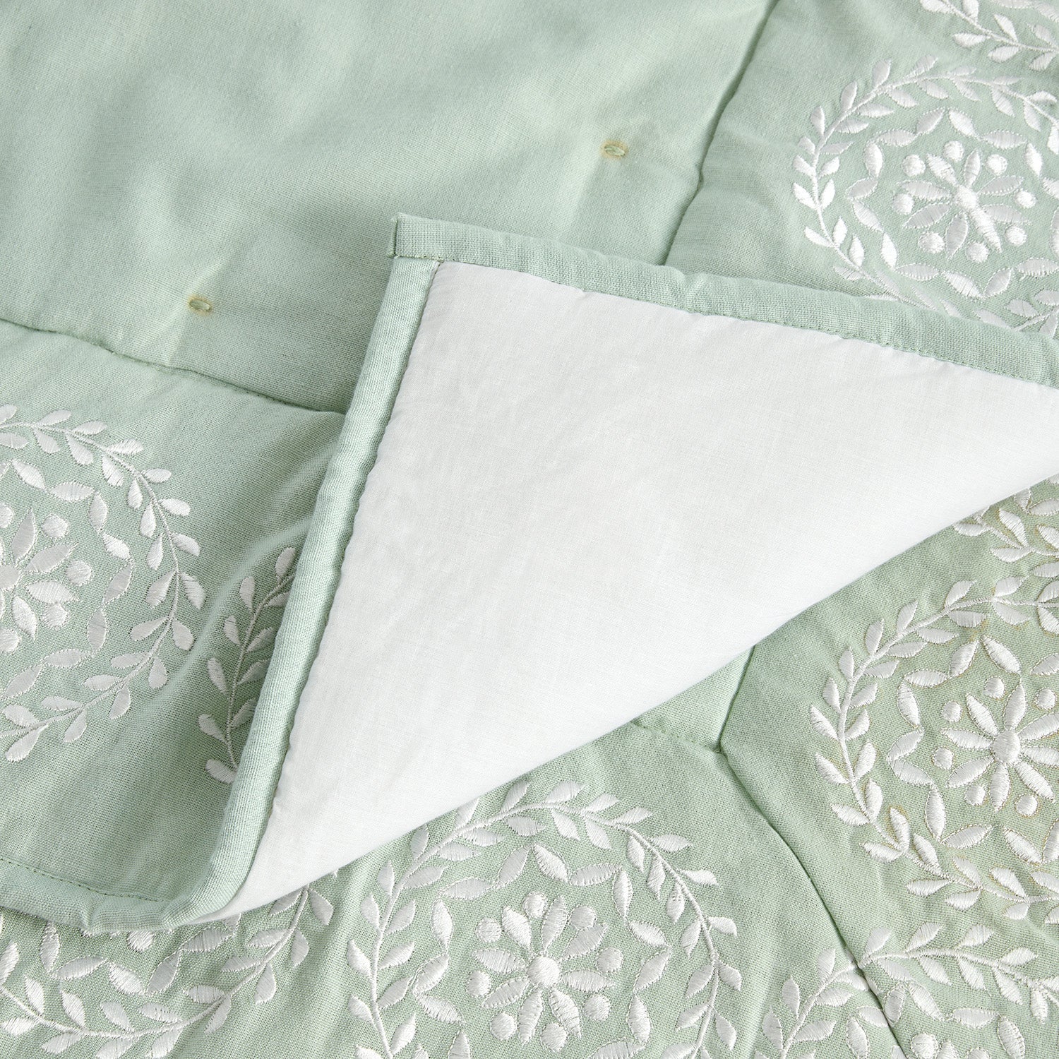 Elodie Seafoam Green Floral Embroidered Quilted Linen Blend Bedspread - Image 3