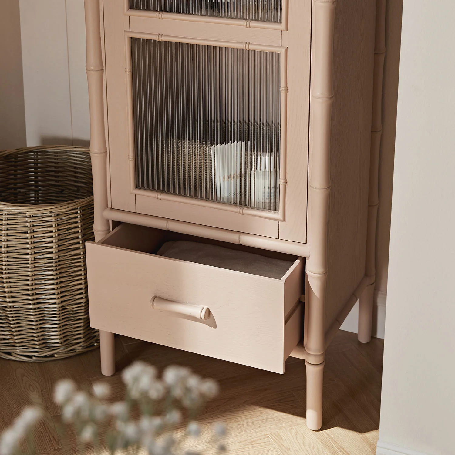 Elstowe Faux Bamboo and Fluted Glass 1-Door Cabinet, Nude Pink - Image 5