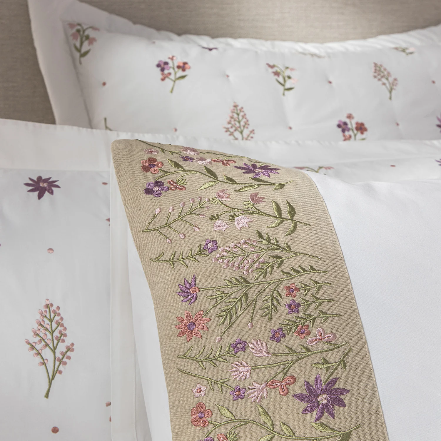 Evelyn Wildflower Embroidered 300 Thread Count Cotton Percale Regular Pillowcases - Pair - Image 3