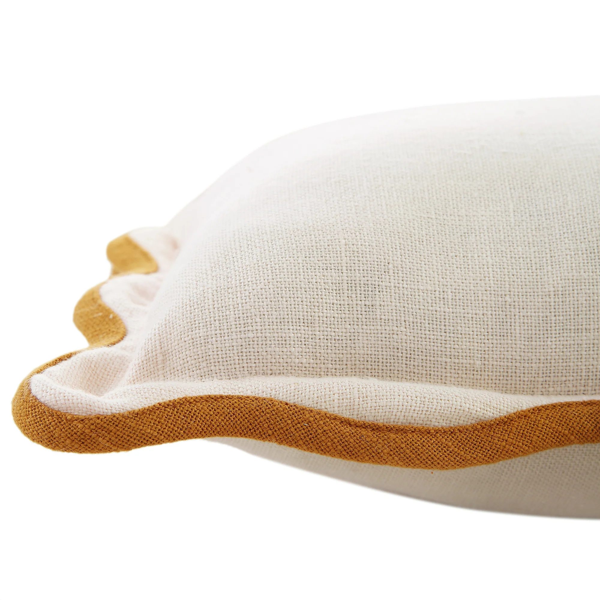 Evie Linen Butterscotch Scalloped Rectangular Cushion - Image 2