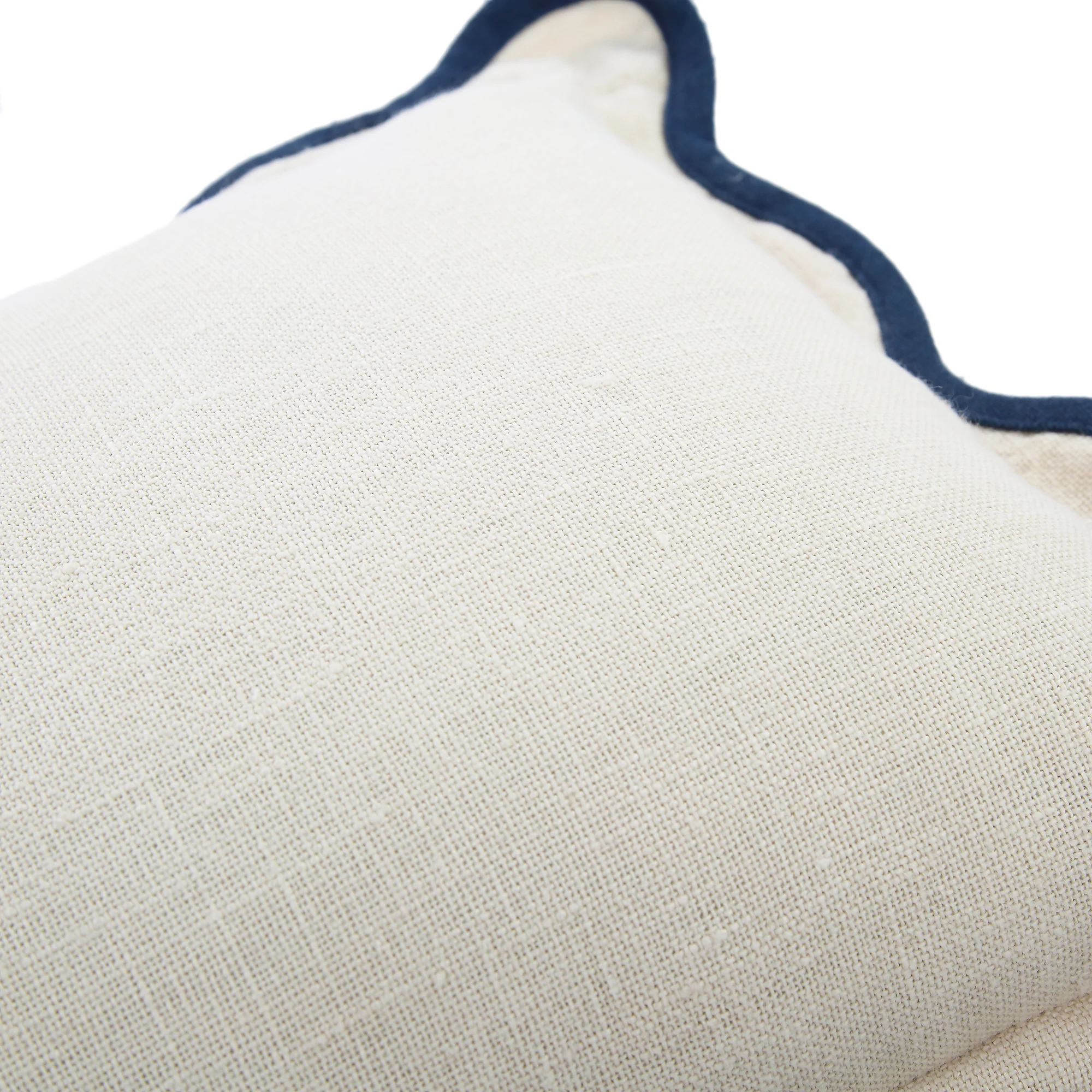 Evie Linen Prussian Blue Scalloped Rectangular Cushion - Image 3