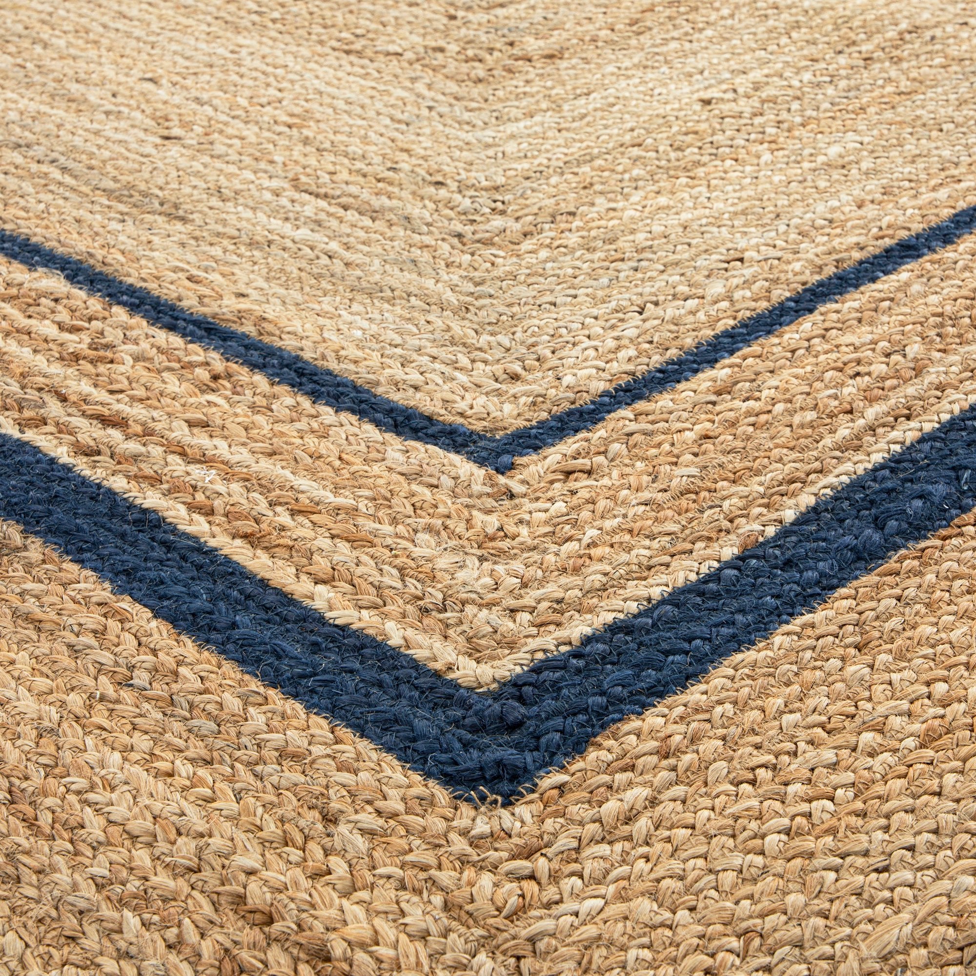 Evie Hand Braided Jute Scallop Navy Blue Border Rectangular Rug - Image 6