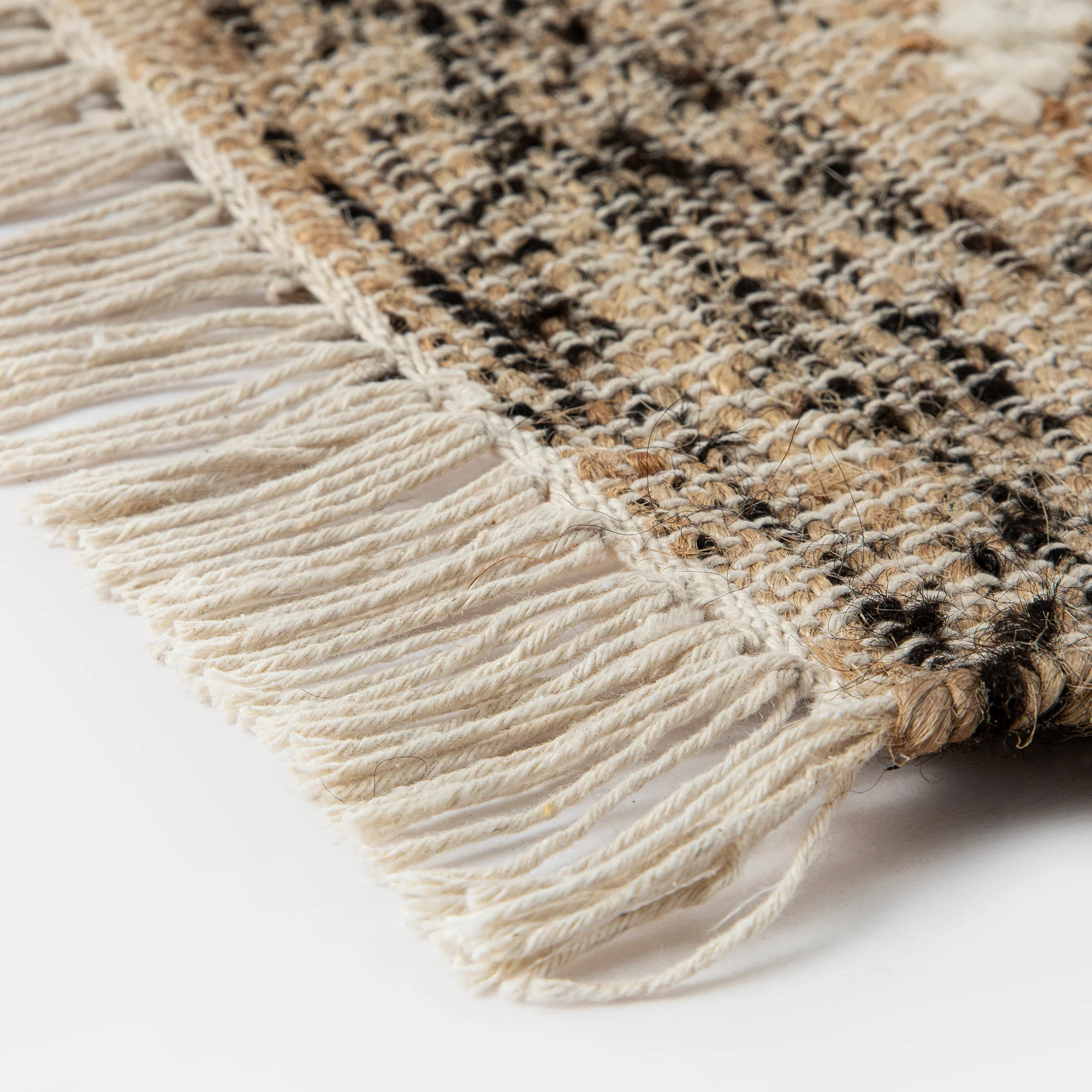 Ezri Border Natural Handwoven Wool & Jute Rug - Image 8