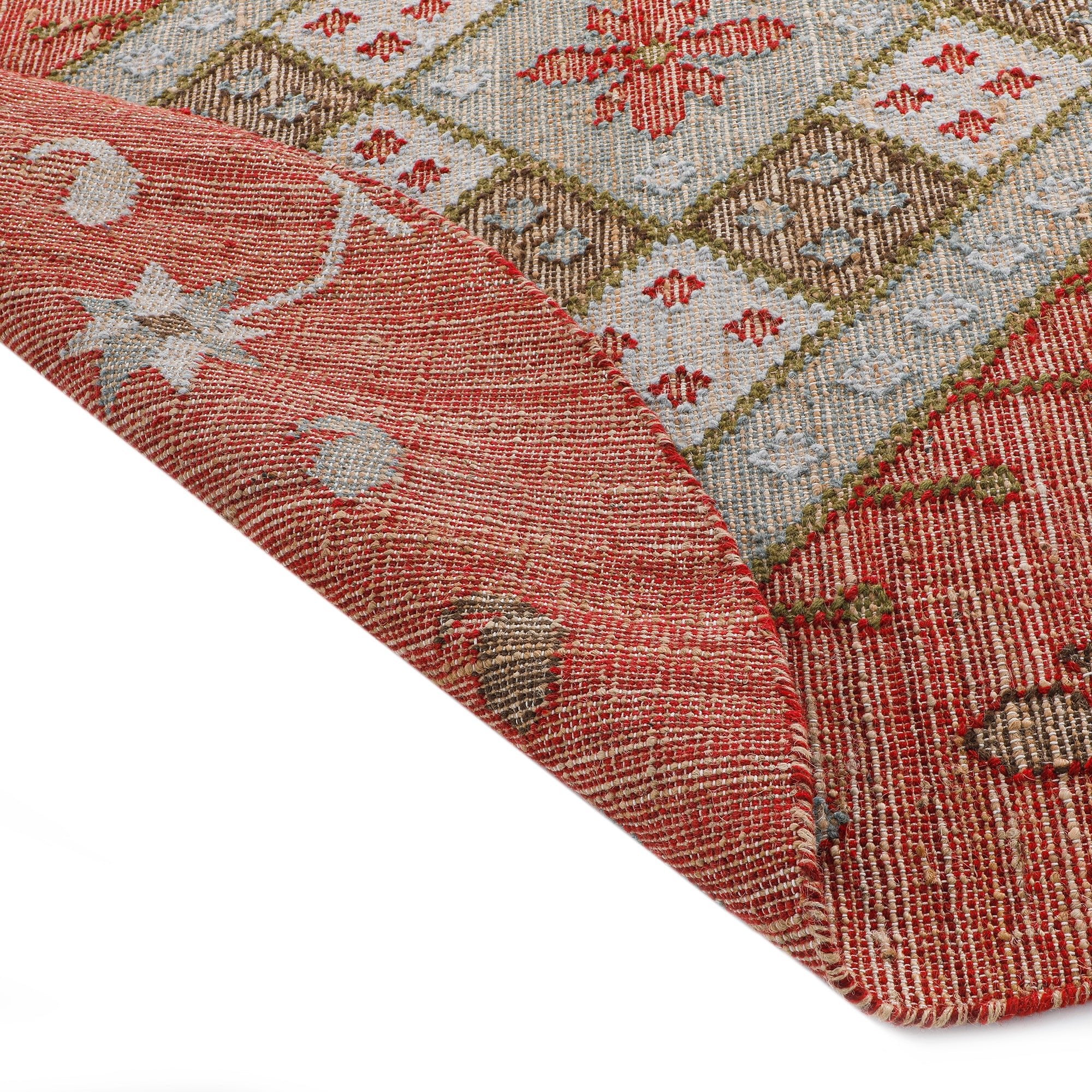 Farah Kilim Traditional Handwoven Wool & Jute Deep Red Round Rug - Image 6