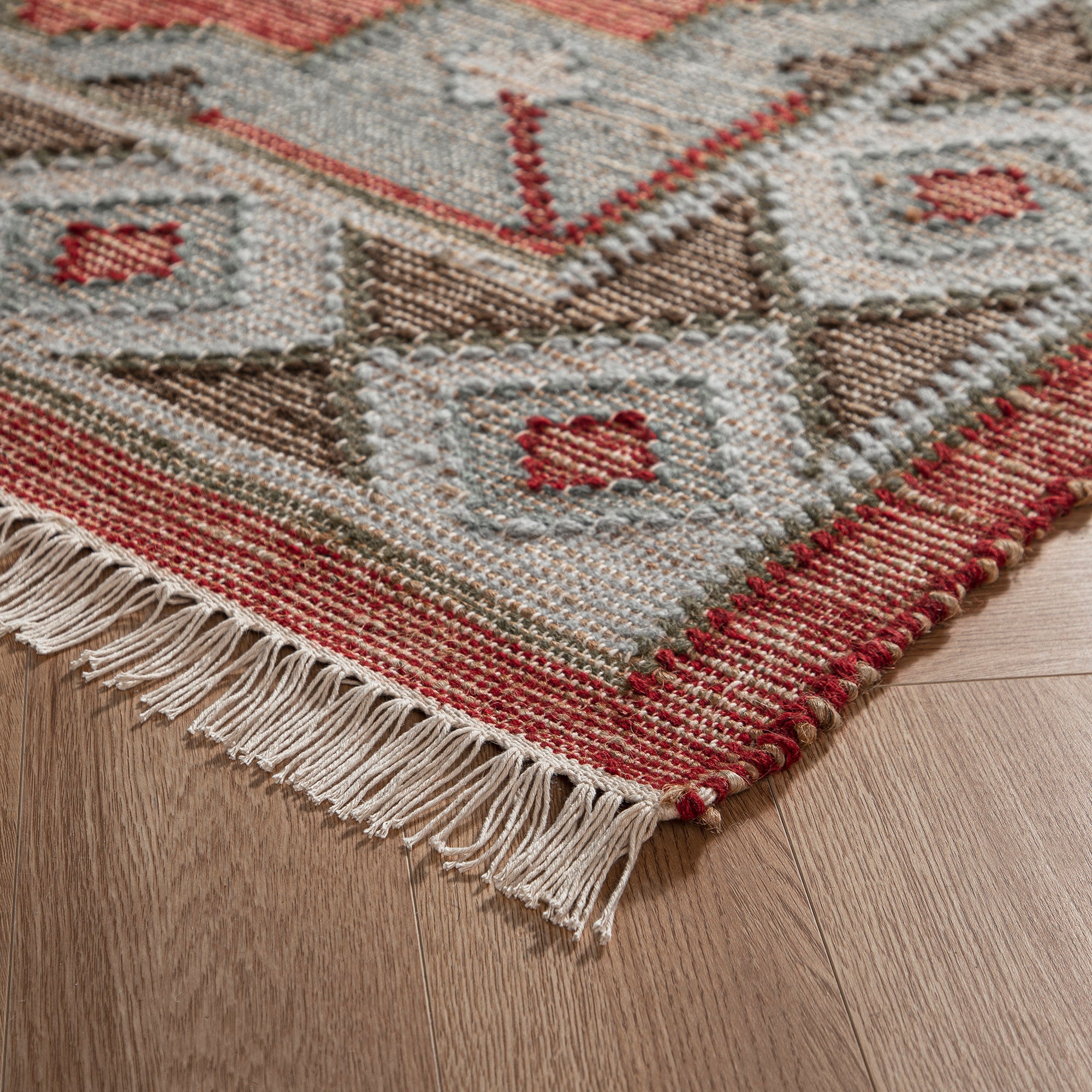 Farah Kilim Traditional Handwoven Wool & Jute Deep Red Rug - Image 4