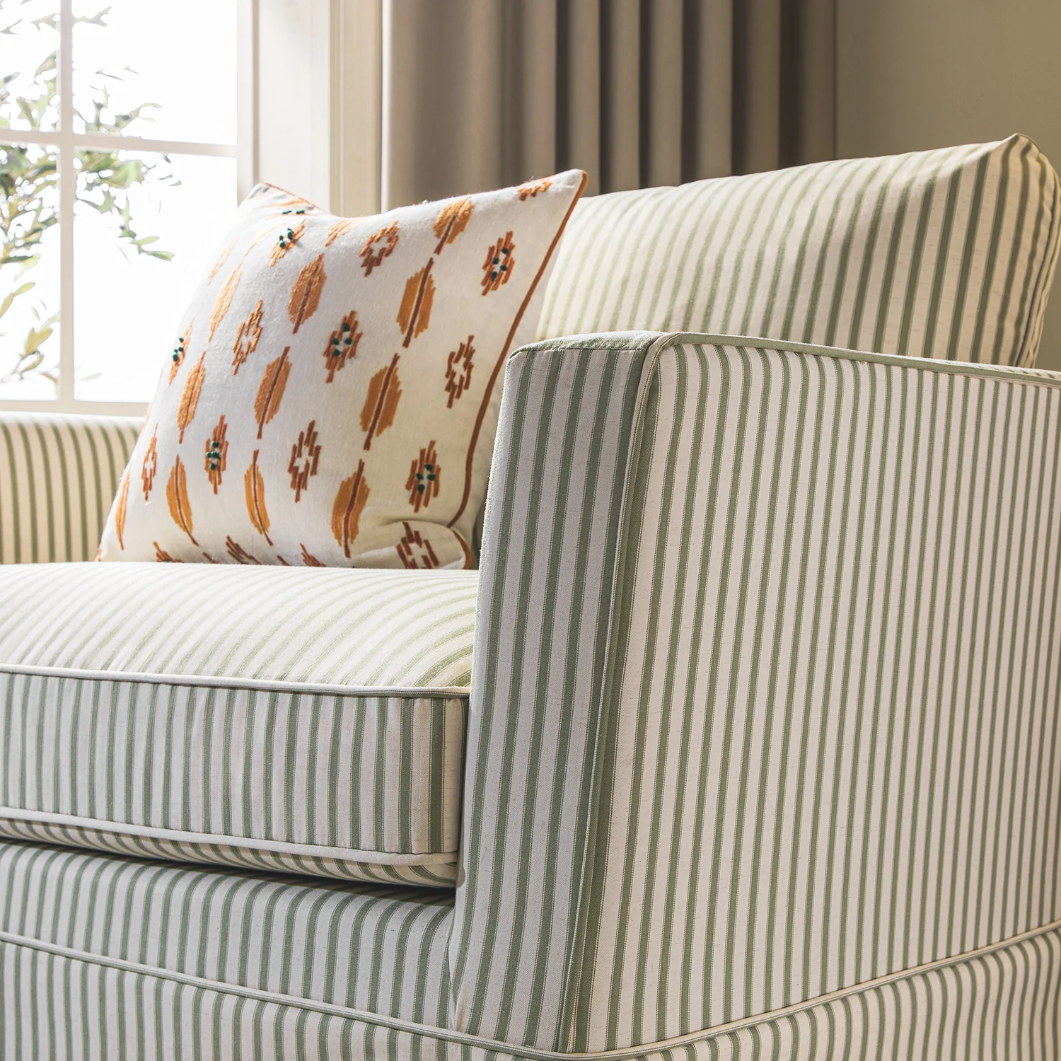 Fitz Skirted Loveseat, Sage Striped Linen Blend - Image 5