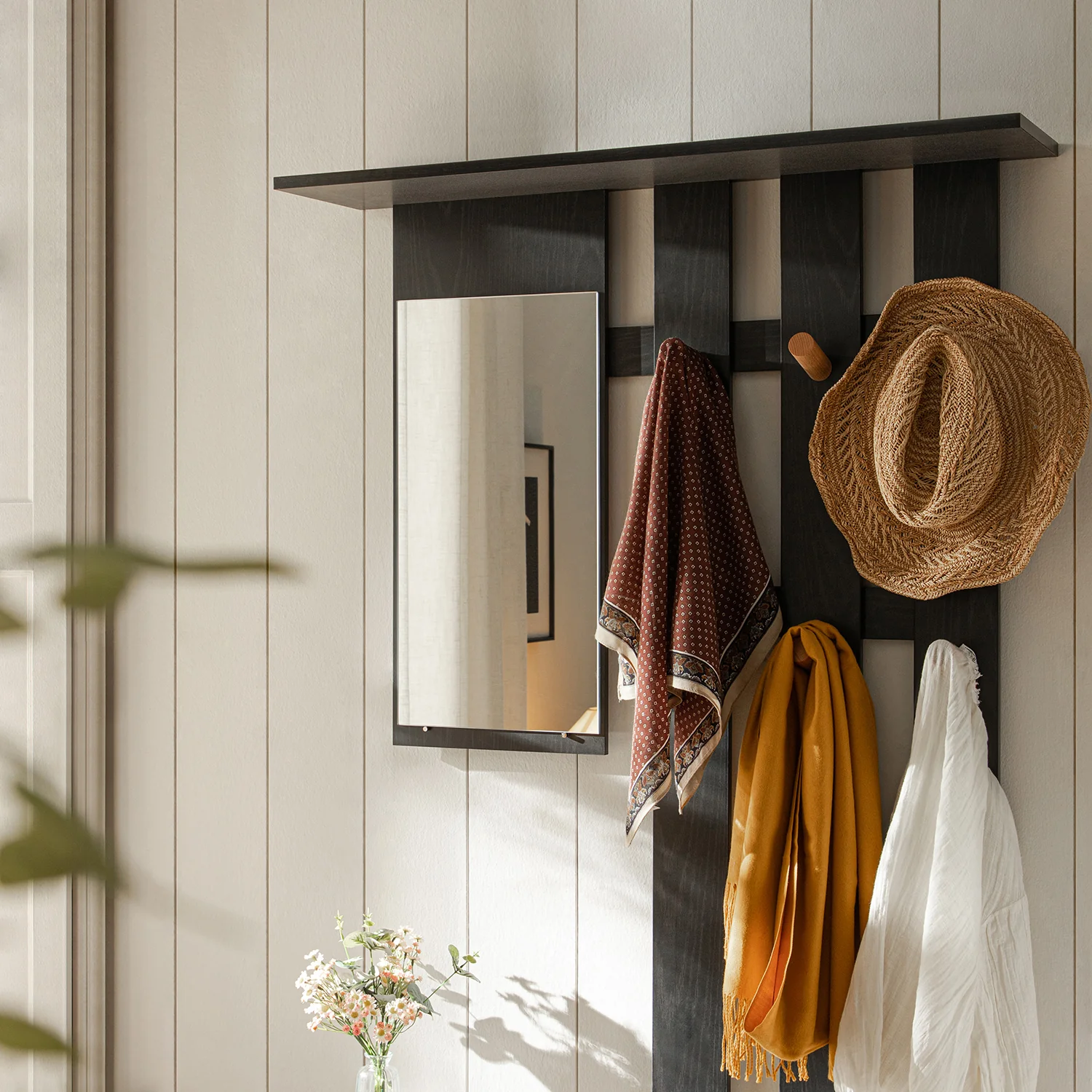 Frances Rattan Hallway Unit with Mirror, Black - Image 5