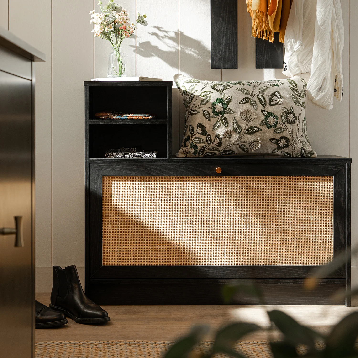 Frances Rattan Hallway Unit with Mirror, Black - Image 6