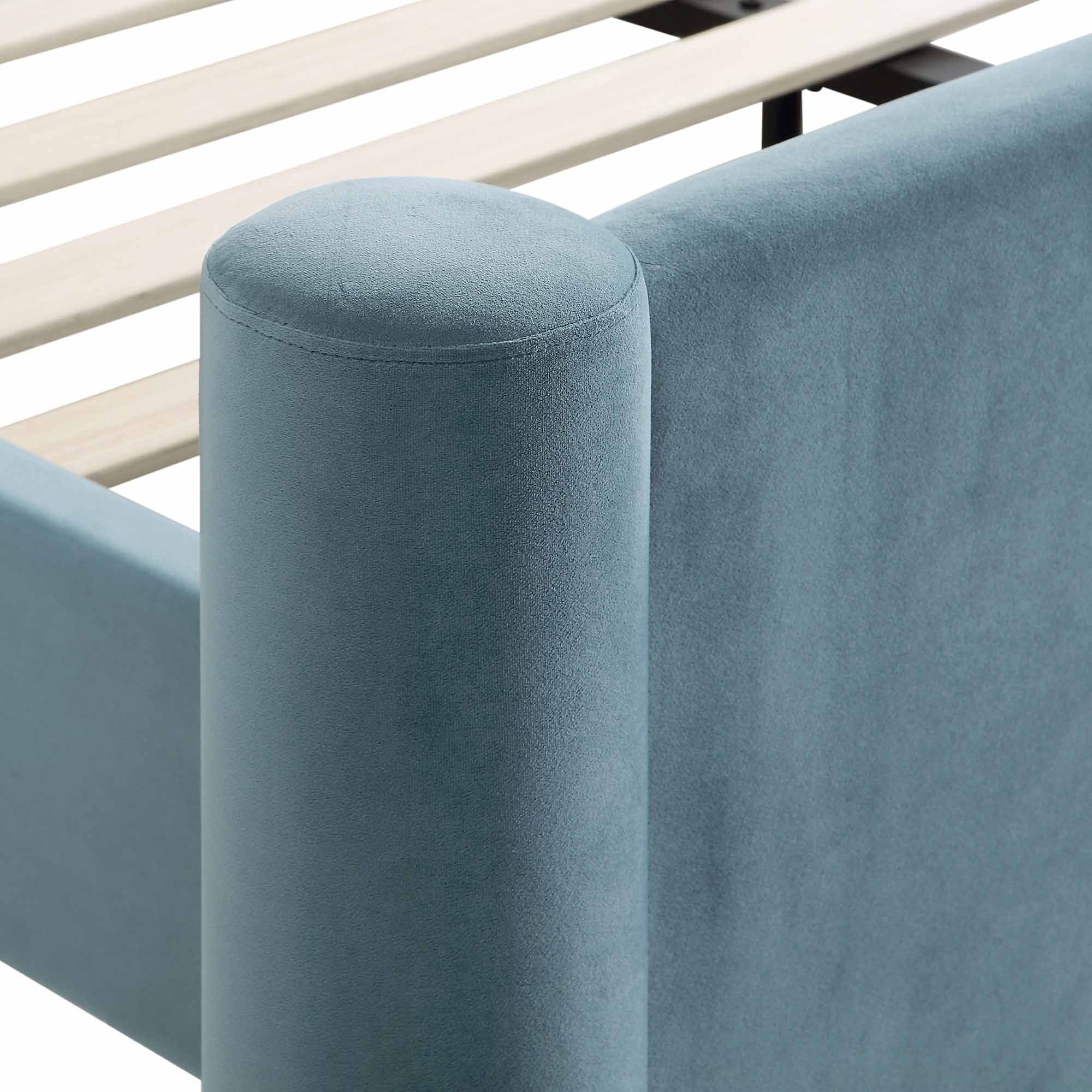 Galerie Misty Blue Velvet Pillar Upholstered Bed - Image 13