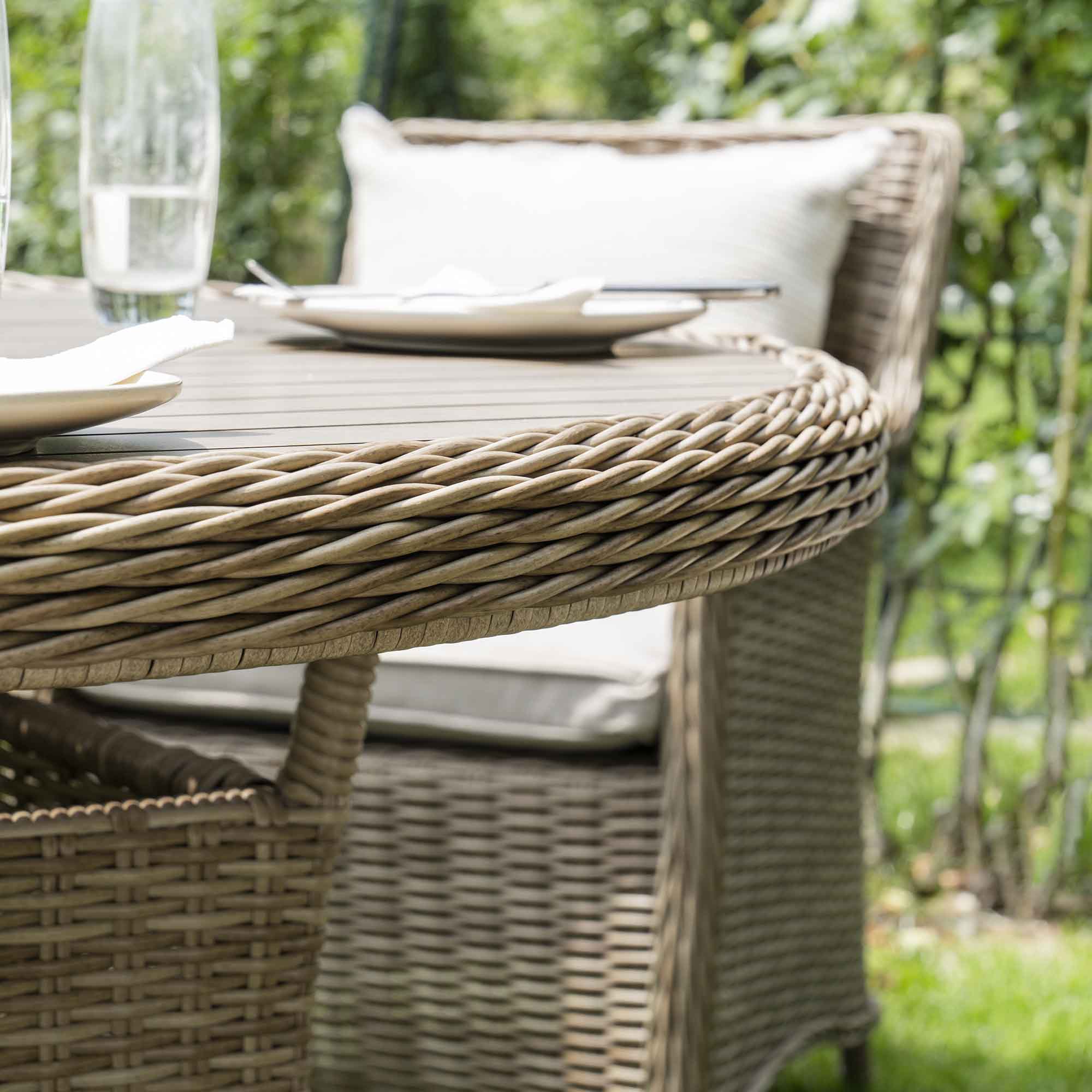 Hampshire 6-Seater Round Wicker Rattan Dining Set with Lazy Susan & Ice Bucket, Natural - Image 5