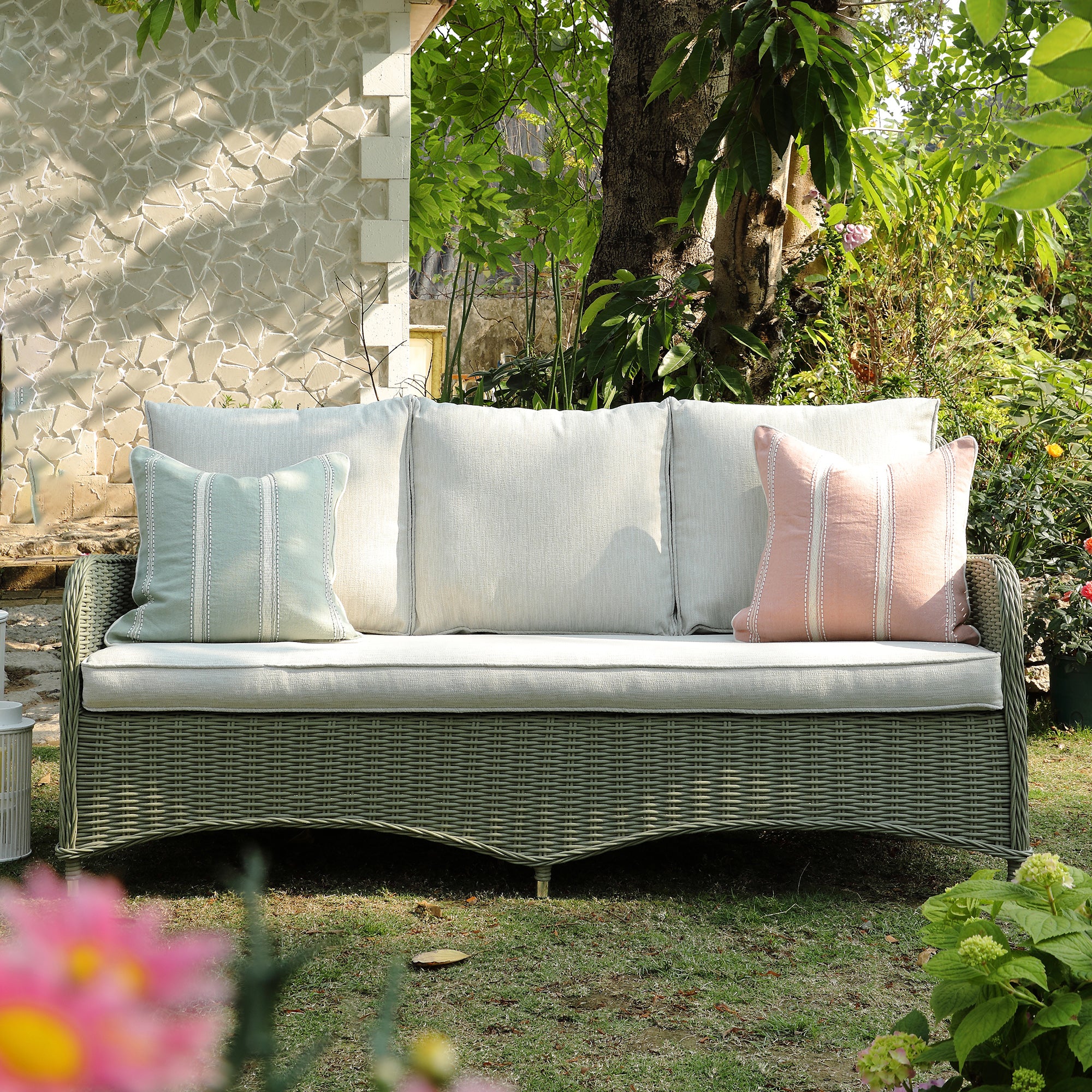 Hampshire 7-Seater Round Wicker Rattan Sofa Set with Rising Table, Desert Sage - Image 6
