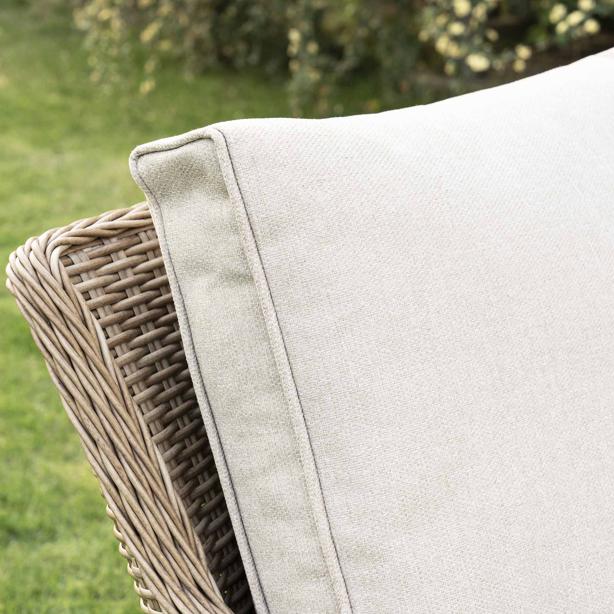 Hampshire 7-Seater Round Wicker Rattan Sofa Set with Rising Table, Natural - Image 5