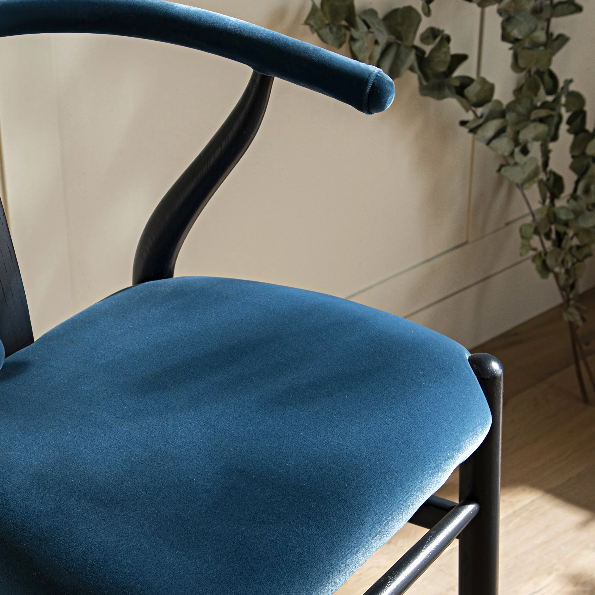 Hansel Upholstered Counter Stool, Blue Velvet and Black Frame - Image 3